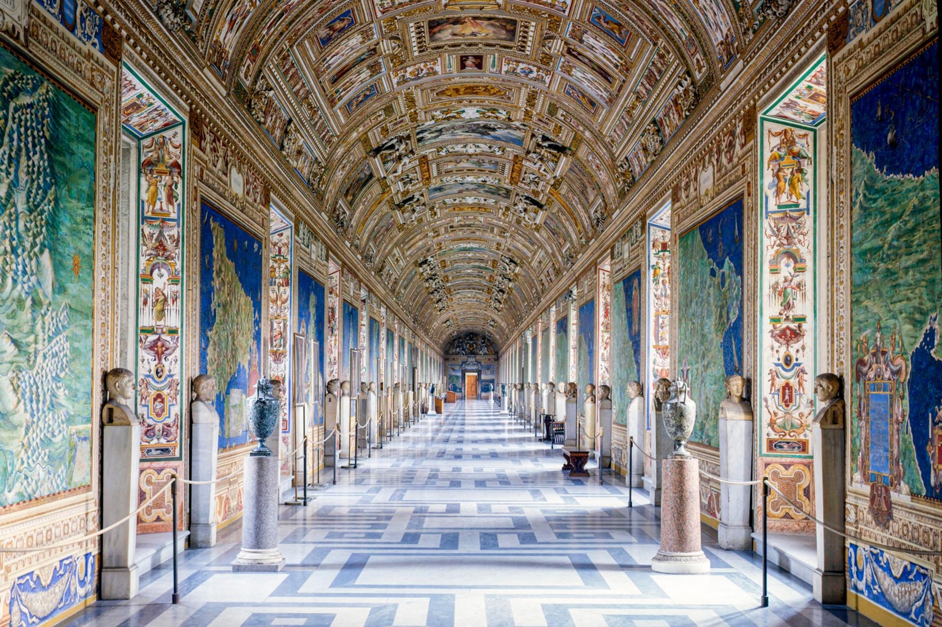 Vatican Museum and Sistine Chapel in Rome with Skip-The-Line Ticket  - Thumbnail 4
