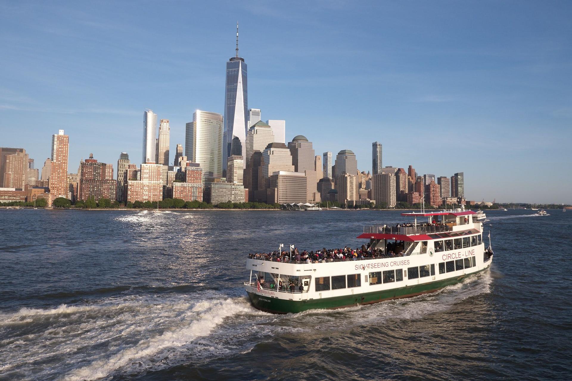Liberty Midtown Standard Tour in New York - Thumbnail 4