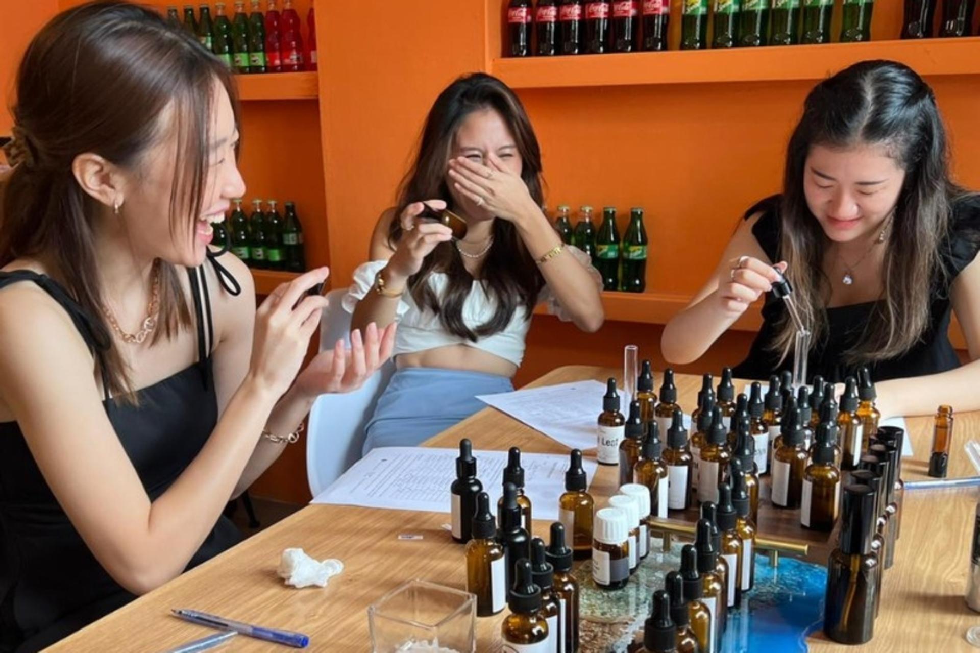 Essential Oil Crafting Workshop by Vcube Scenting - Thumbnail 3