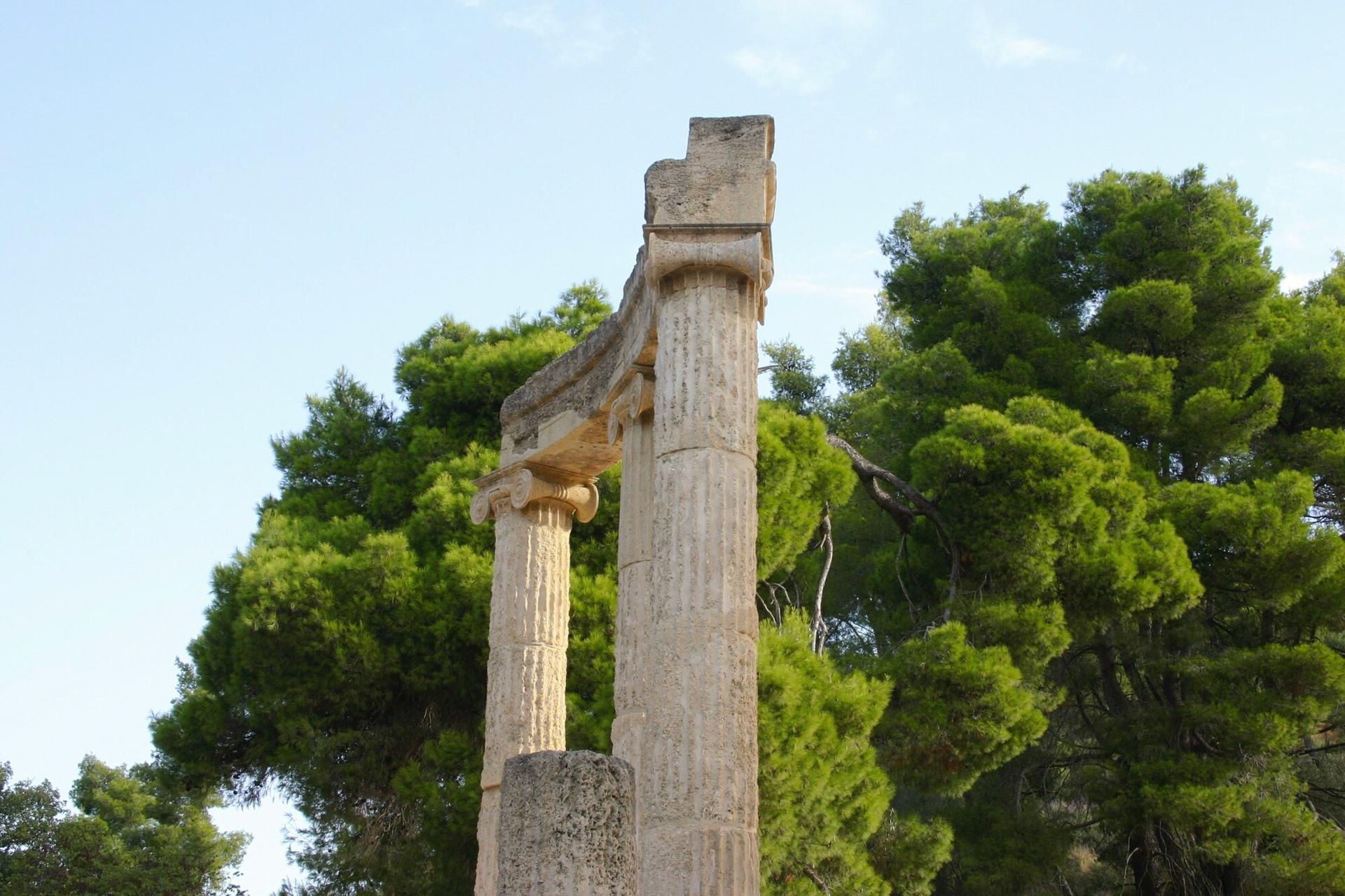 Katakolon: Olympia Highlights Shore Excursion - Thumbnail 2