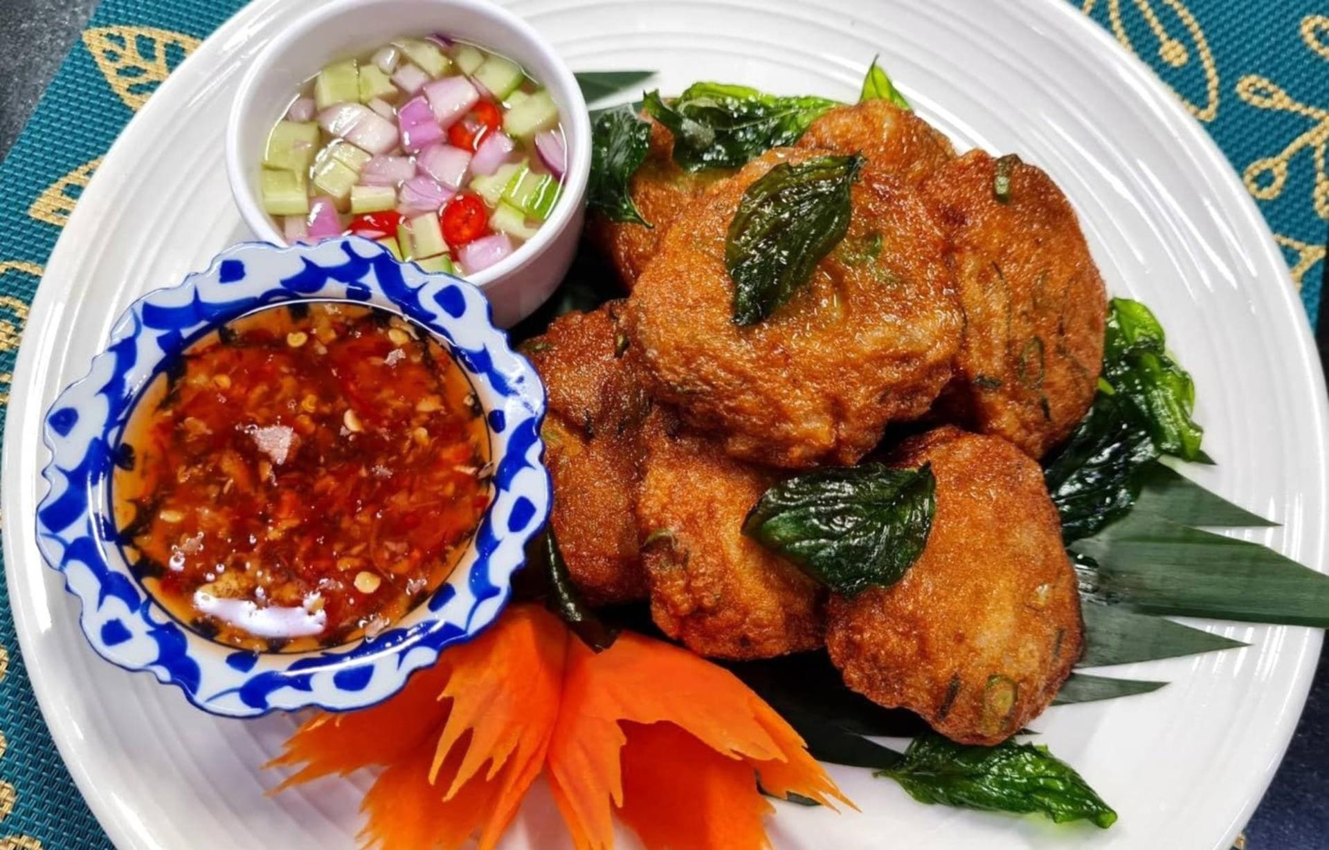 Bangkok Thai Cooking Academy - Thumbnail 12