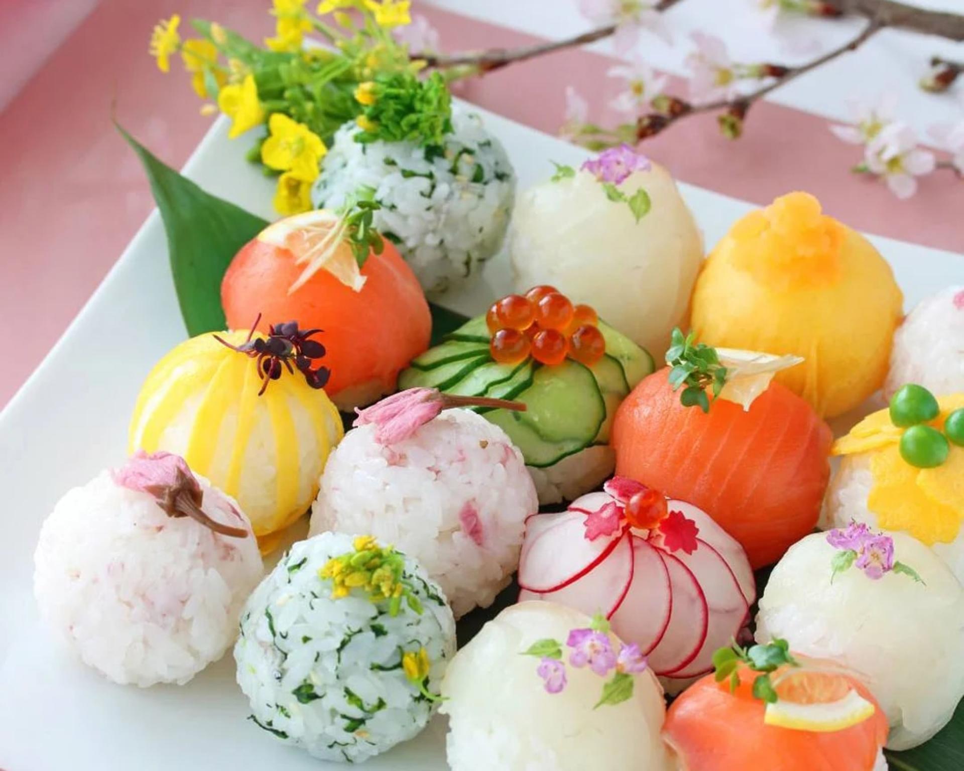 Adorable Temari Sushi Class in Shinjuku - Image 1