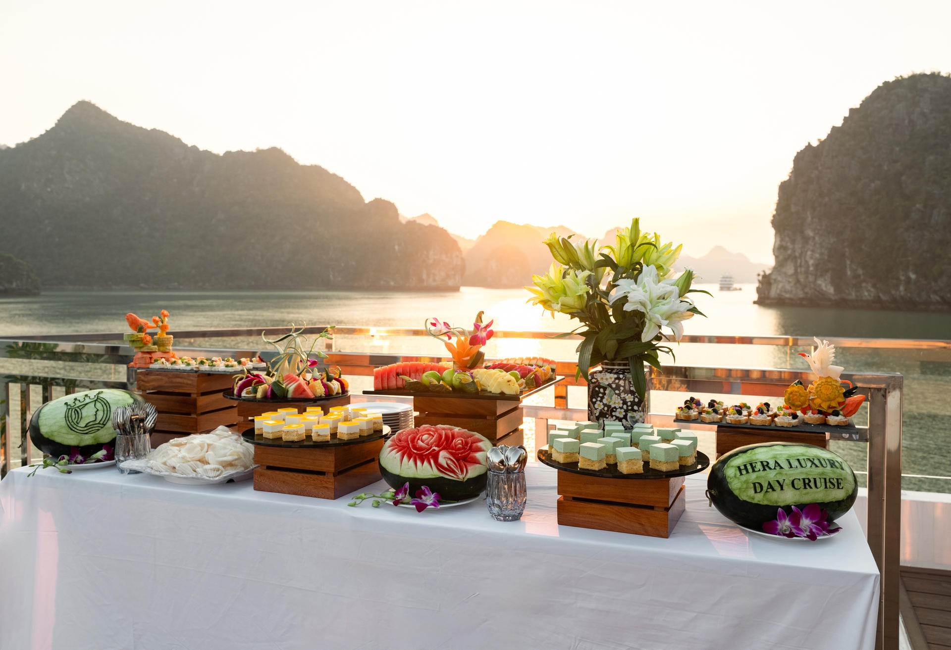 Hera Luxury Day Cruise: Ha Long Bay & Lan Ha Bay Tour - Thumbnail 23