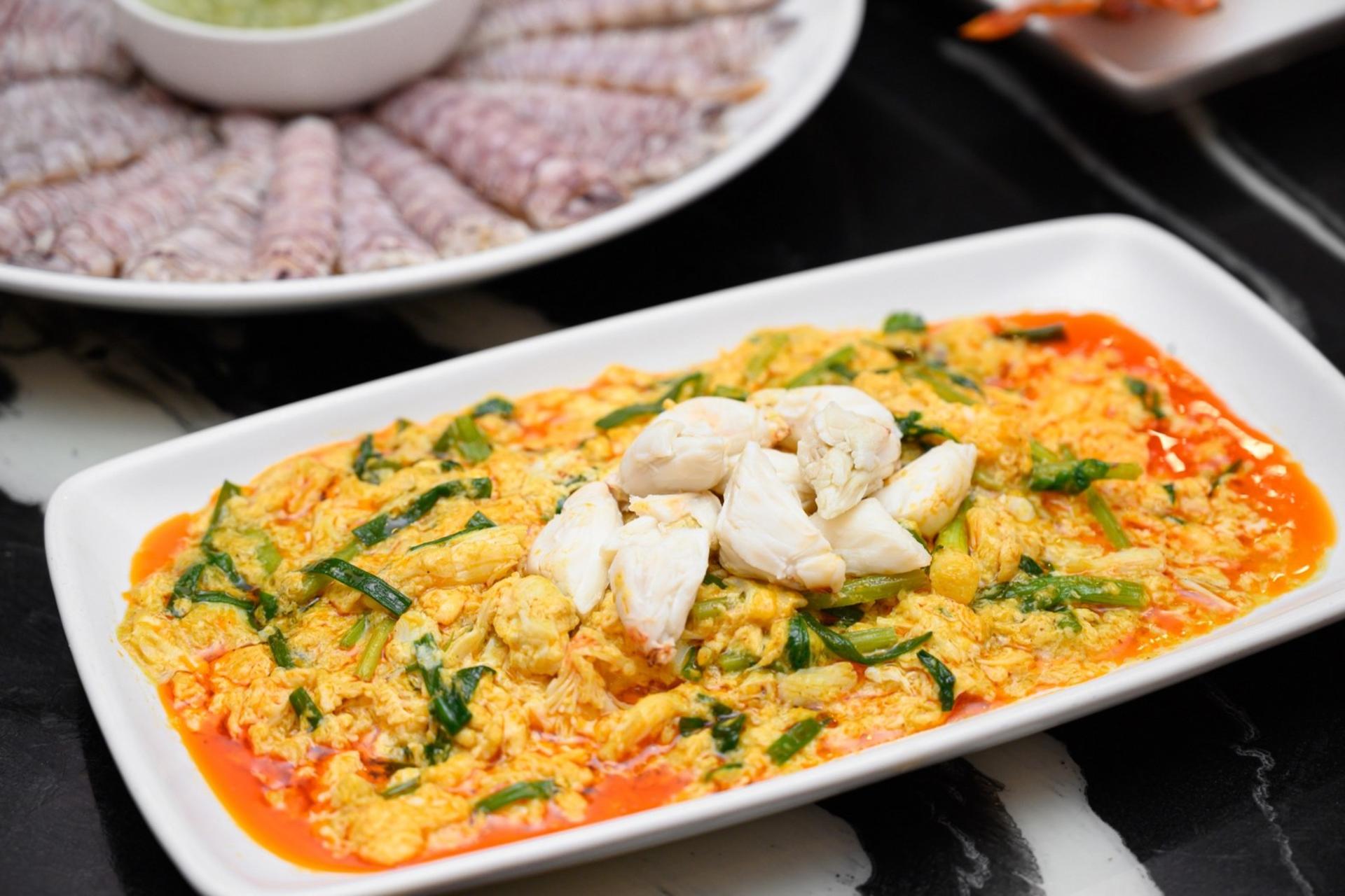 Ploen Restaurant in Ladprao Bangkok - Thumbnail 19