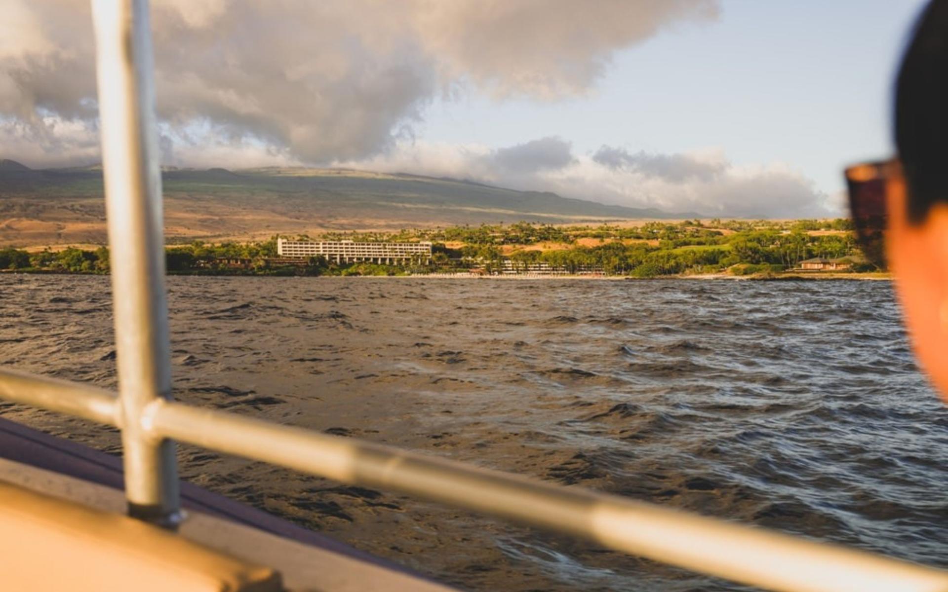 Mauna Kea sunset coastline cruise in Big Island - Thumbnail 4