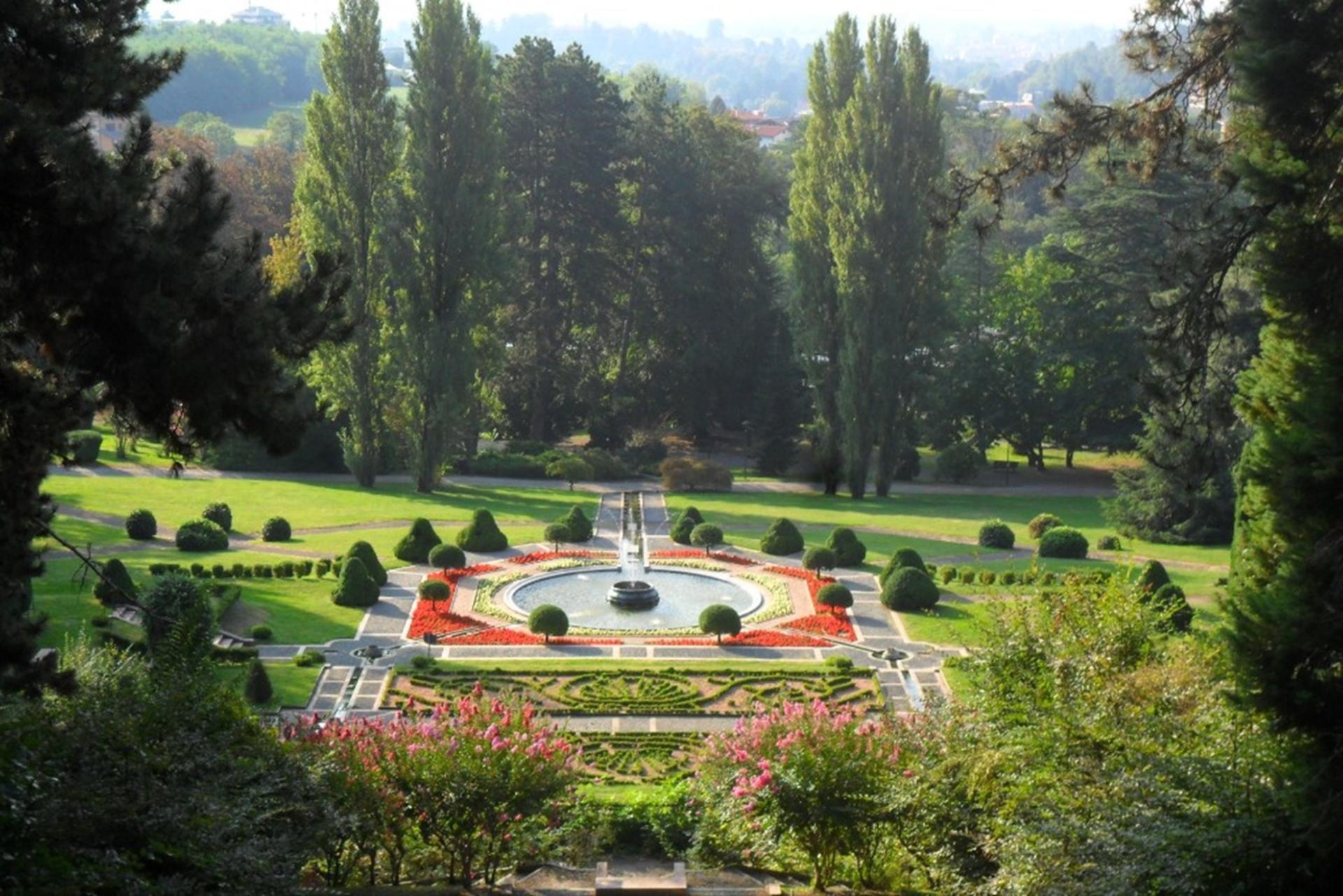 Private Tour from Milan: Explore the Scenic Beauty of Varese - Thumbnail 3