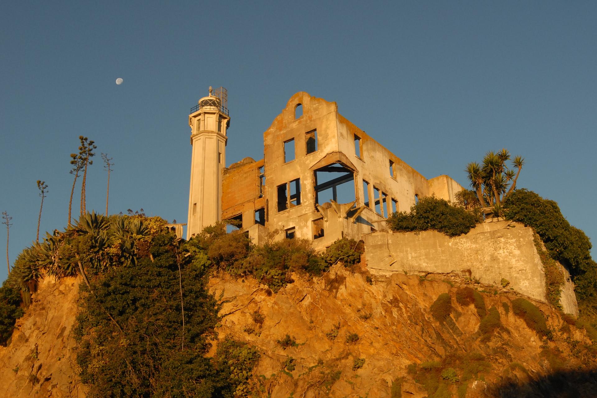 Visit Alcatraz + SF Electric Bike Tour (2-Day) - Thumbnail 12