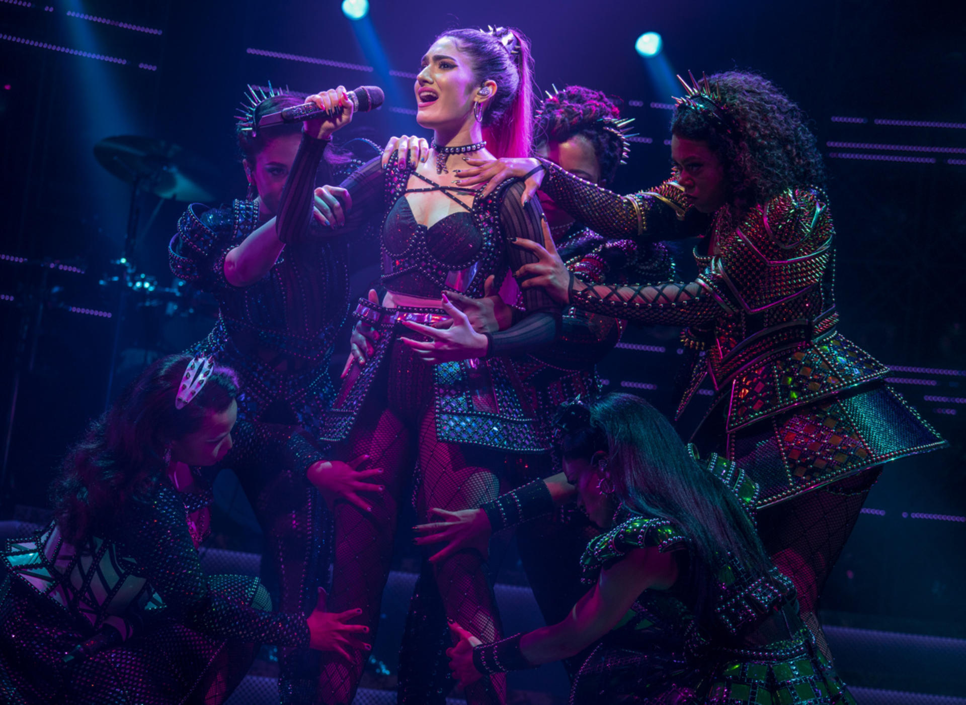 Six Musical Broadway Show Ticket in New York - Thumbnail 10