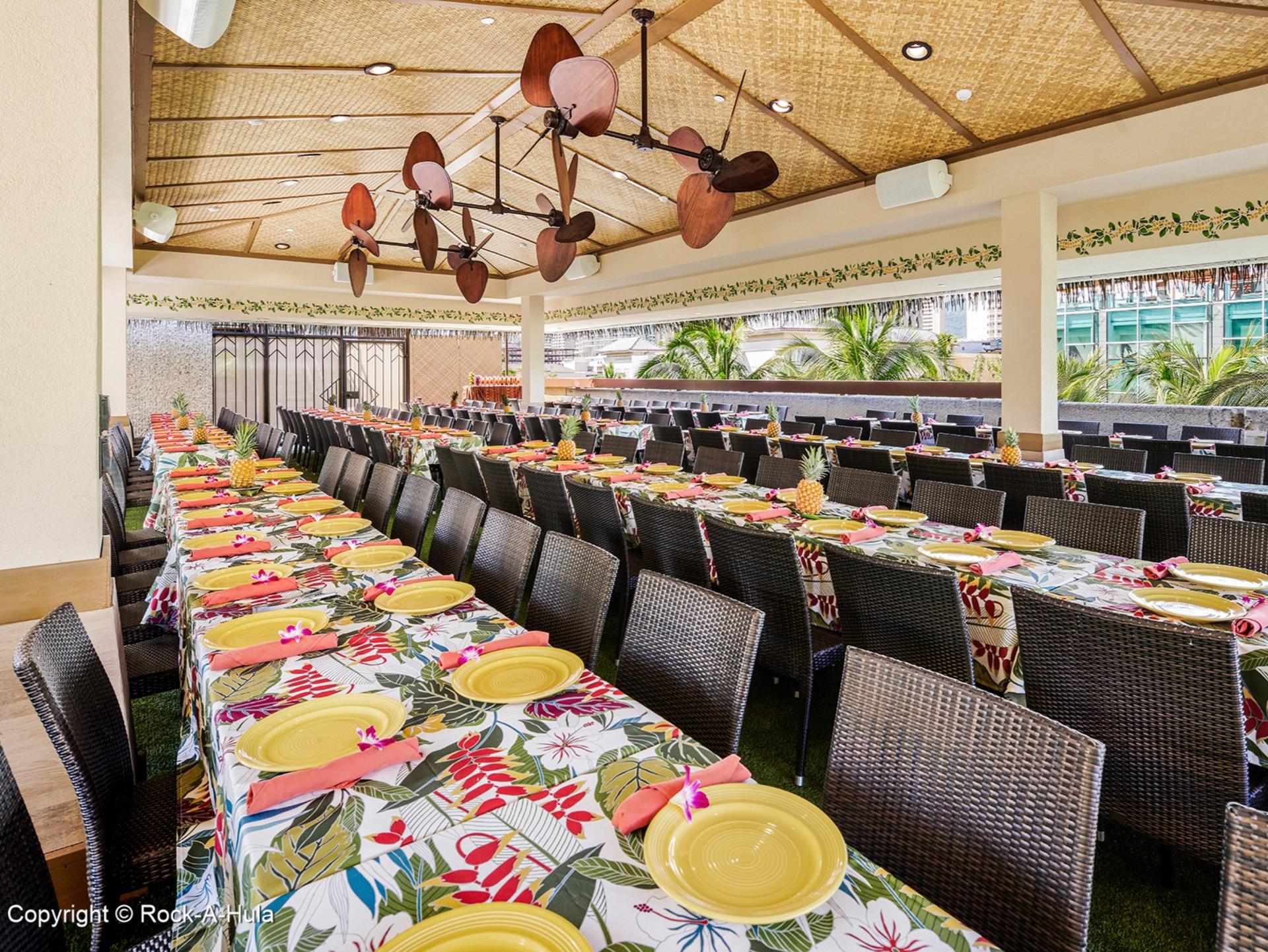 Waikiki Luau with Rock-A-Hula Show Dinner Options - Thumbnail 4