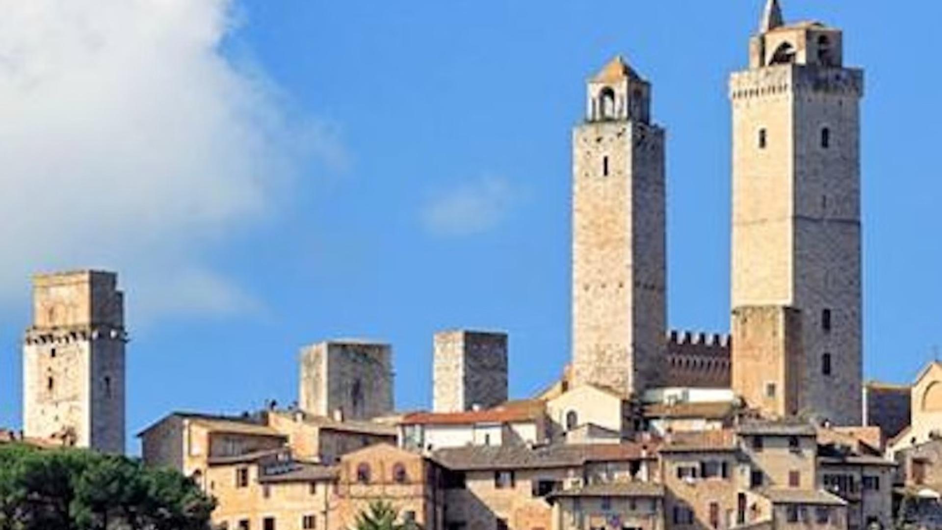 Campatelli Tower and House ticket in San Gimignano - Image 1
