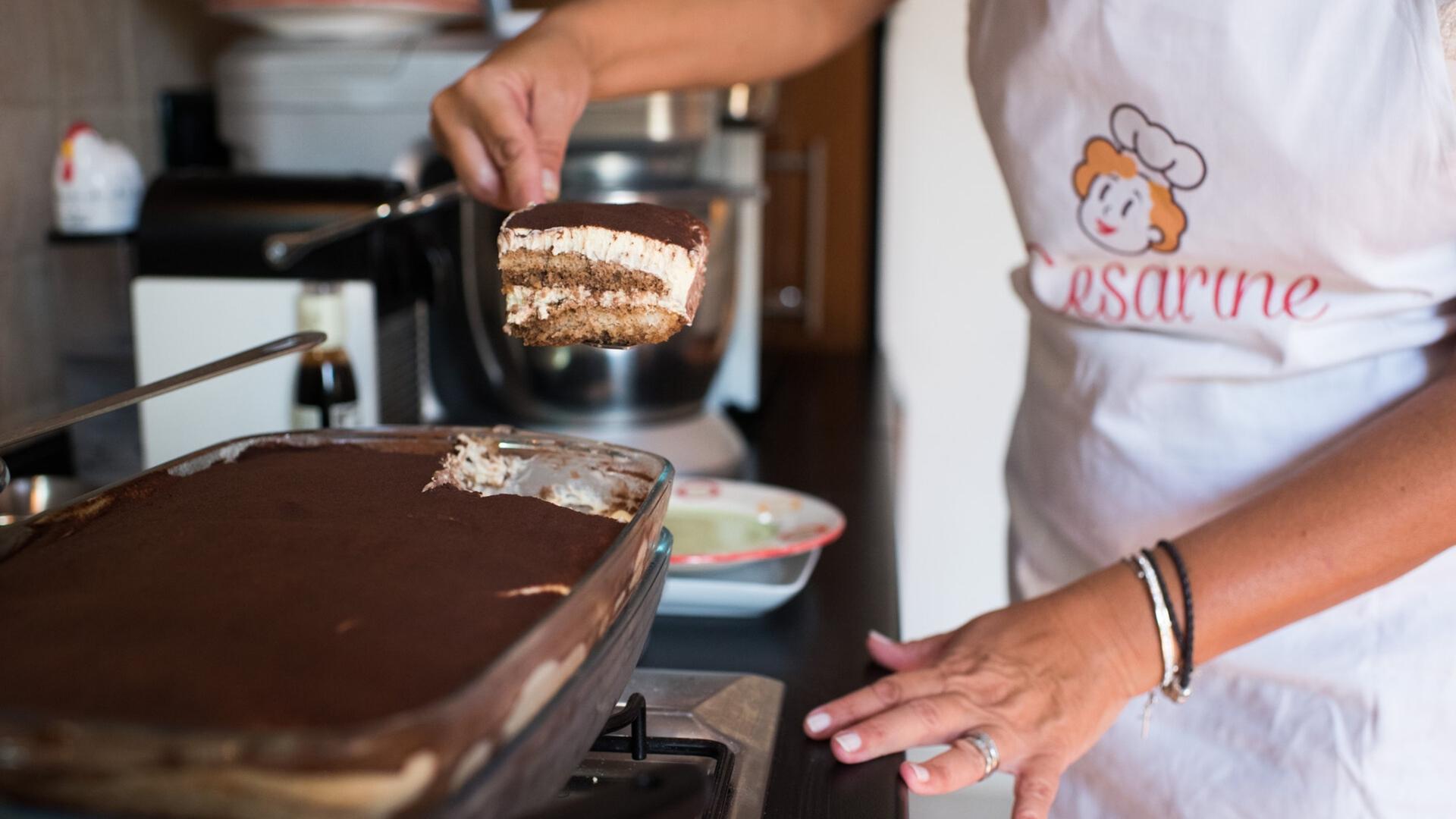 Pasta and tiramisu cooking class in Bologna - Thumbnail 4