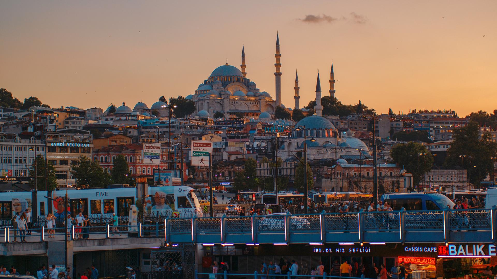 The Best of Istanbul Private Walking Tour - Image 1