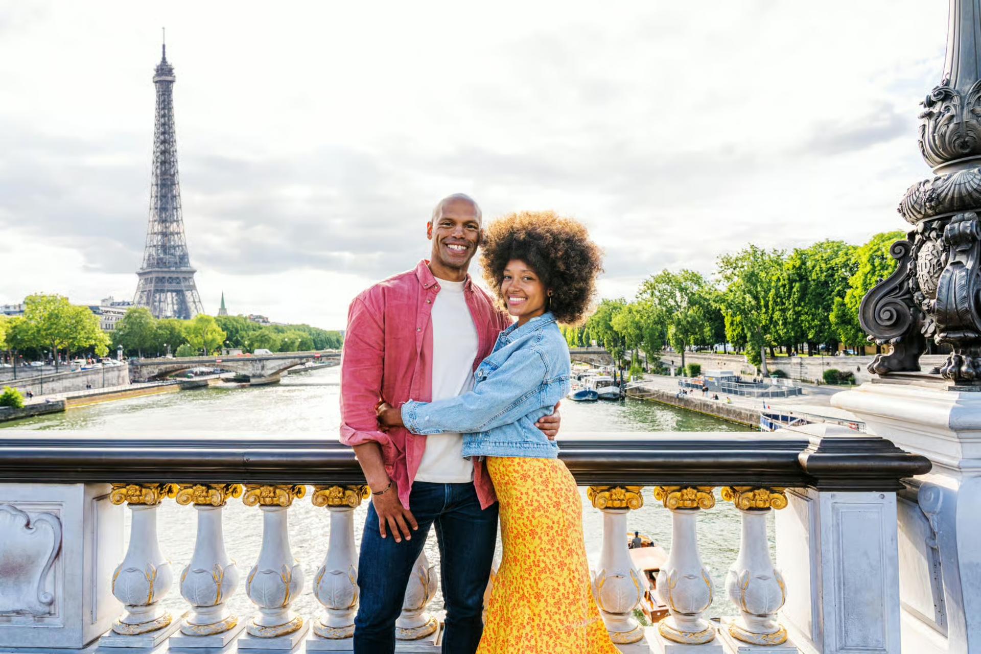 Eiffel Tower Photoshoot - Thumbnail 7