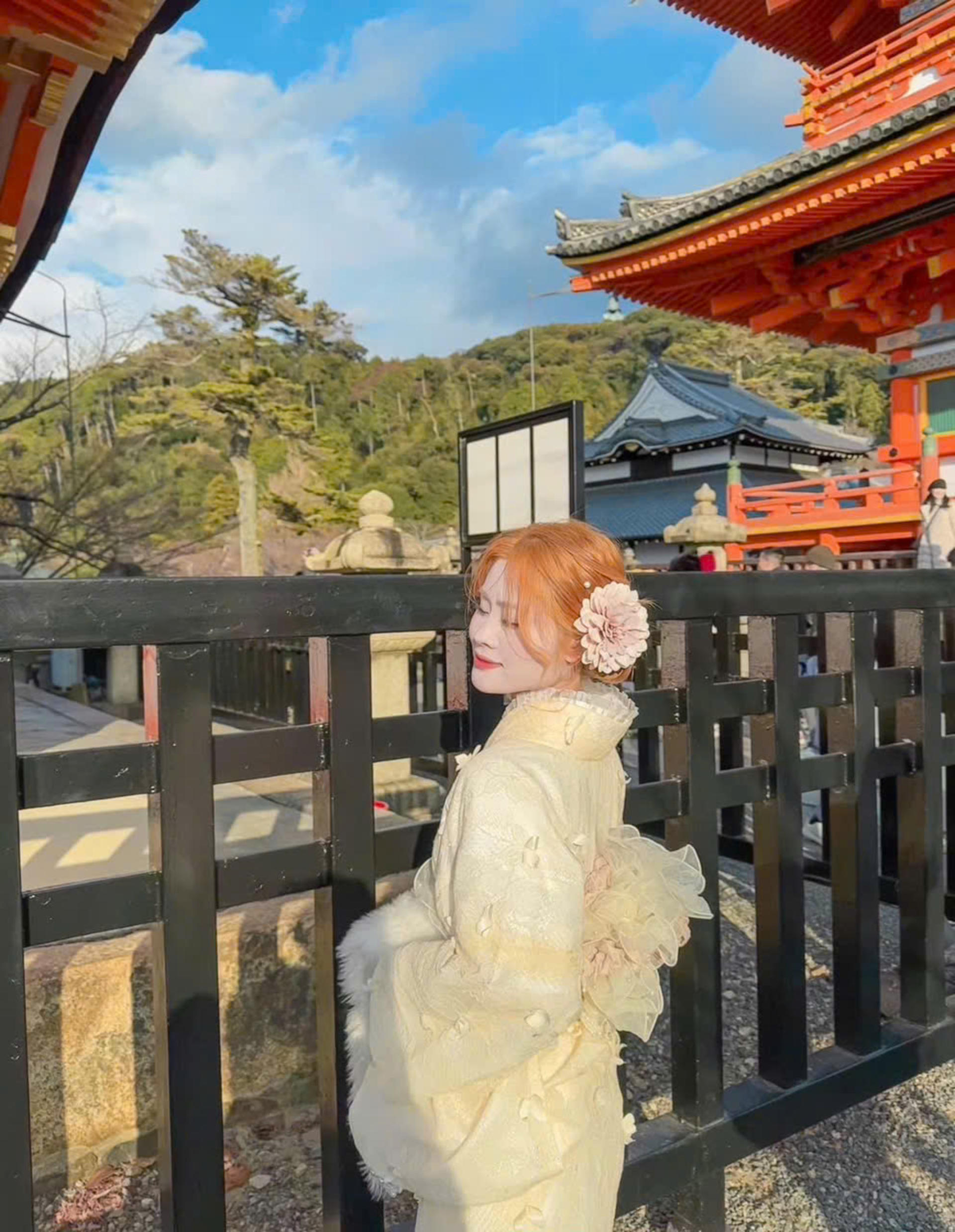 Kyoto Kiyomizu-dera Temple Kimono/Yukata Rental Experience - Thumbnail 6