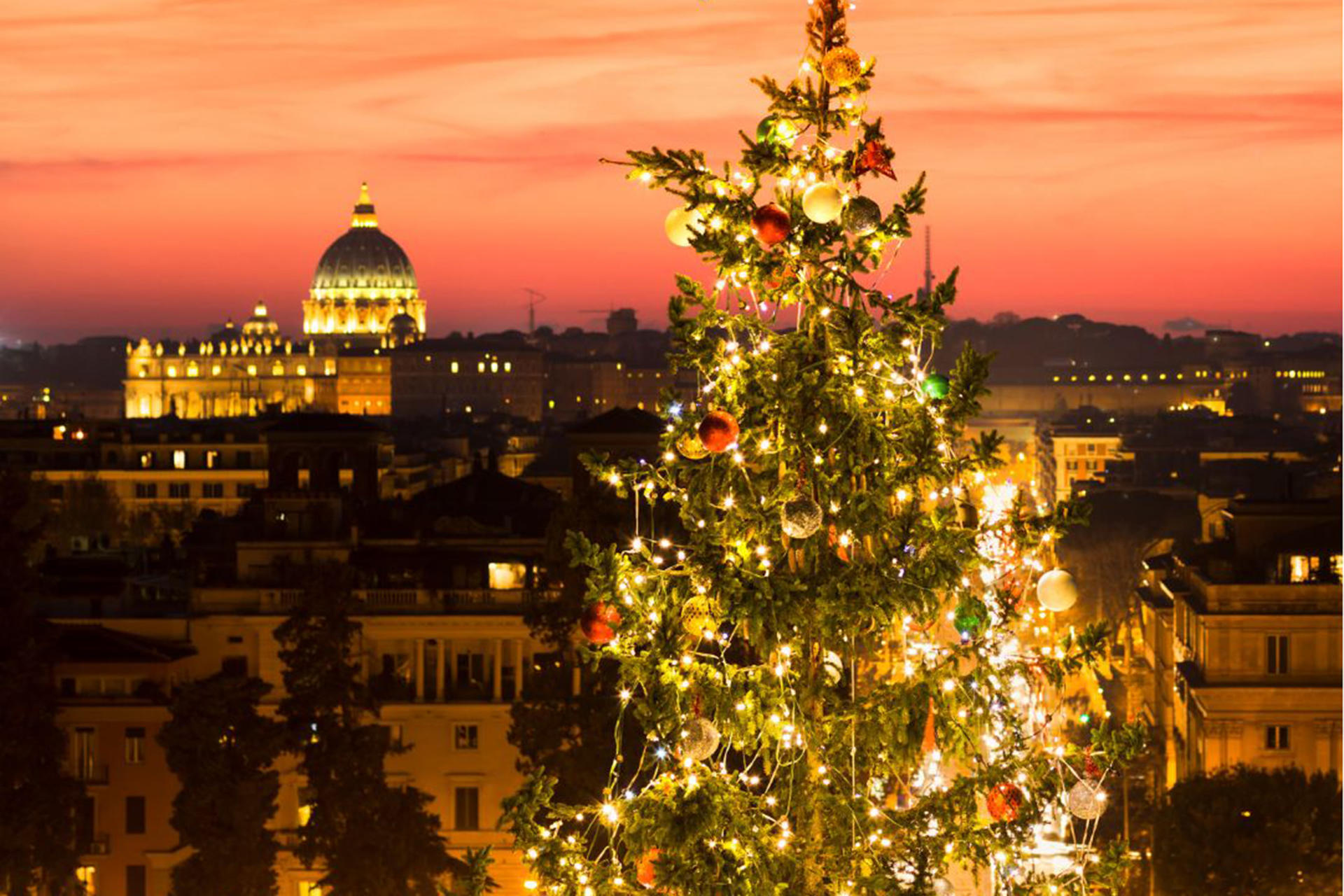 Rome Hop On Hop Off Christmas Lights by Night Open Bus - Thumbnail 7