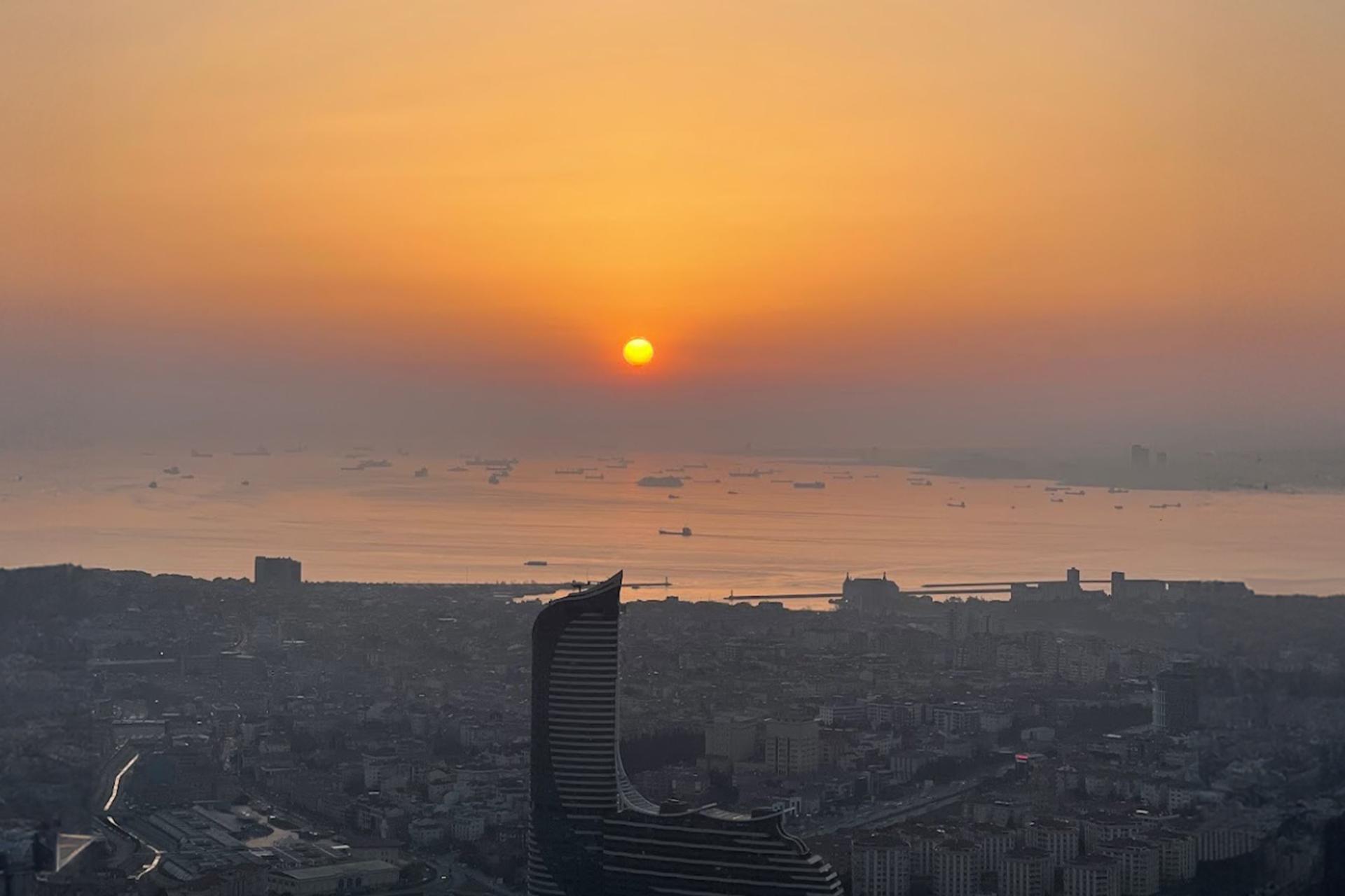 Emaar SkyView Ticket in Istanbul - Thumbnail 11