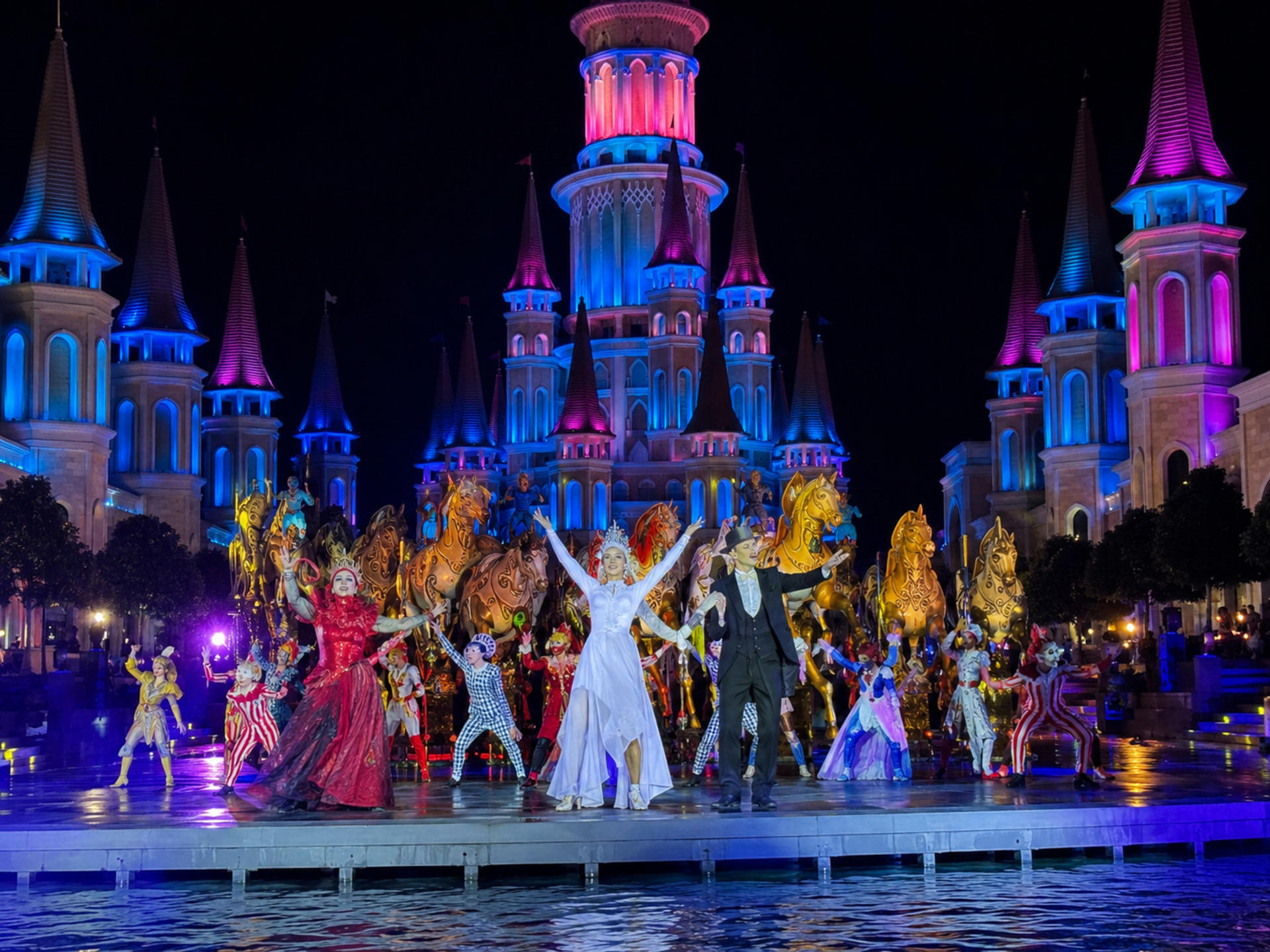 Land of Legend Night Show from Alanya/Antalya/kemer/Belek/Side - Thumbnail 2