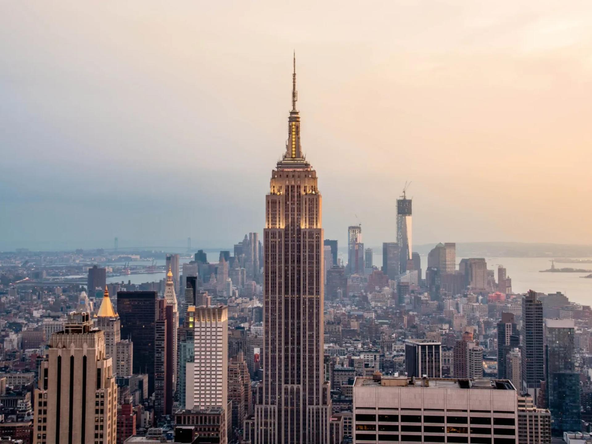 NYC Bundle: Empire State, Big Bus Tour, and Circle Line Cruise - Thumbnail 4
