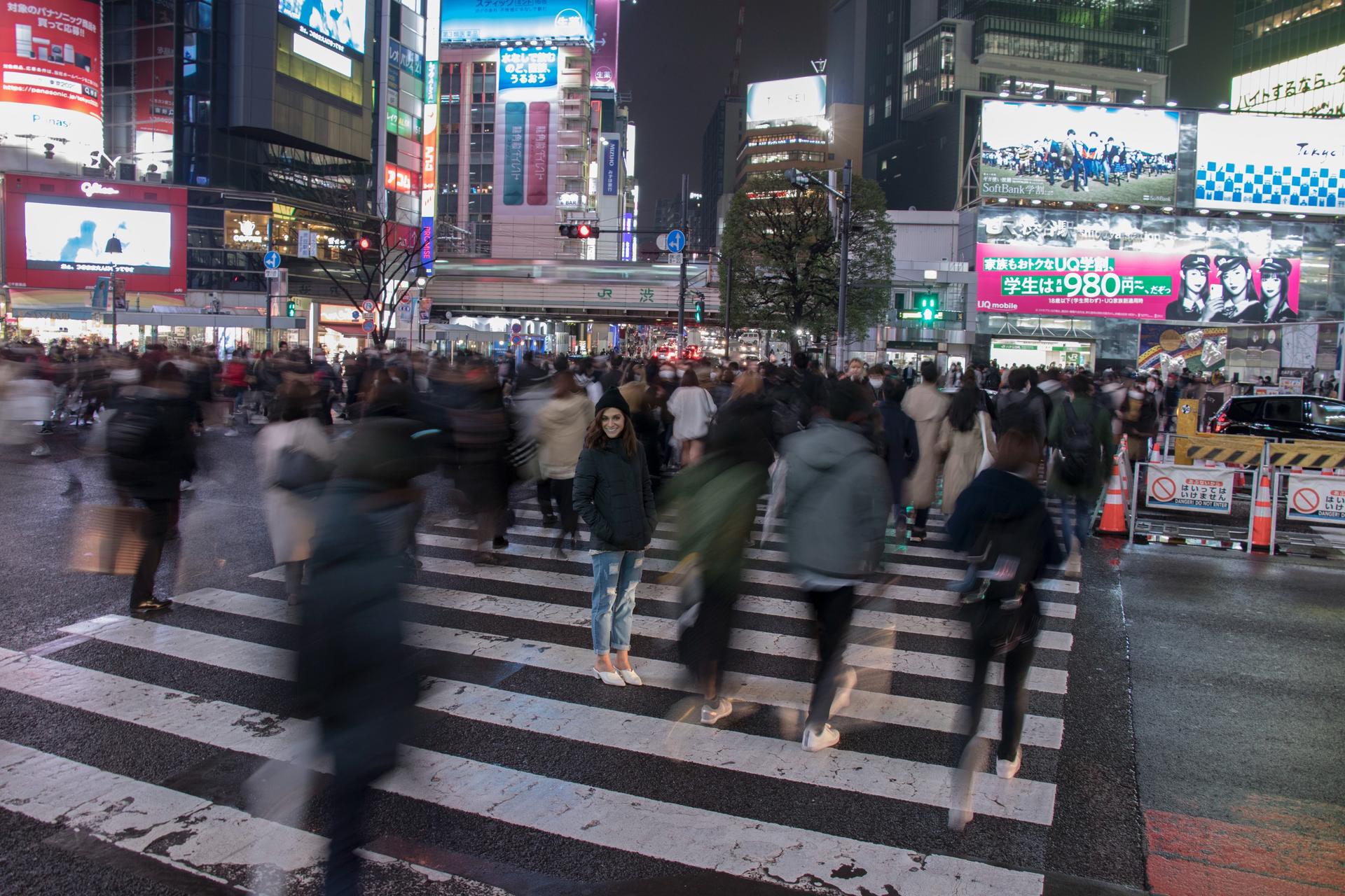 Tokyo by Night City Exploration Photography Tour - Thumbnail 18