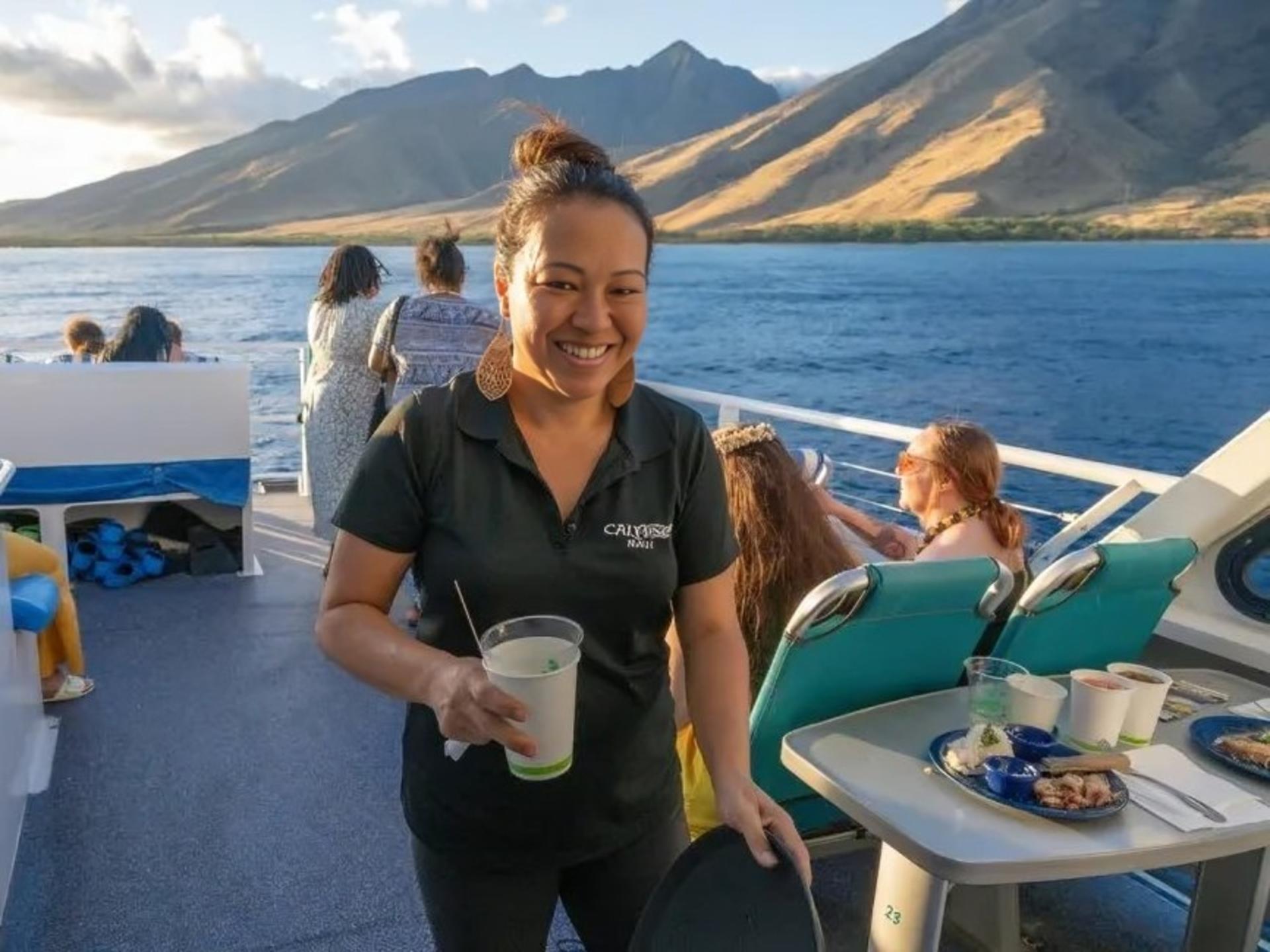 Maui Sunset Dinner Cruise on the Calypso from Ma'alaea Harbor - Thumbnail 7