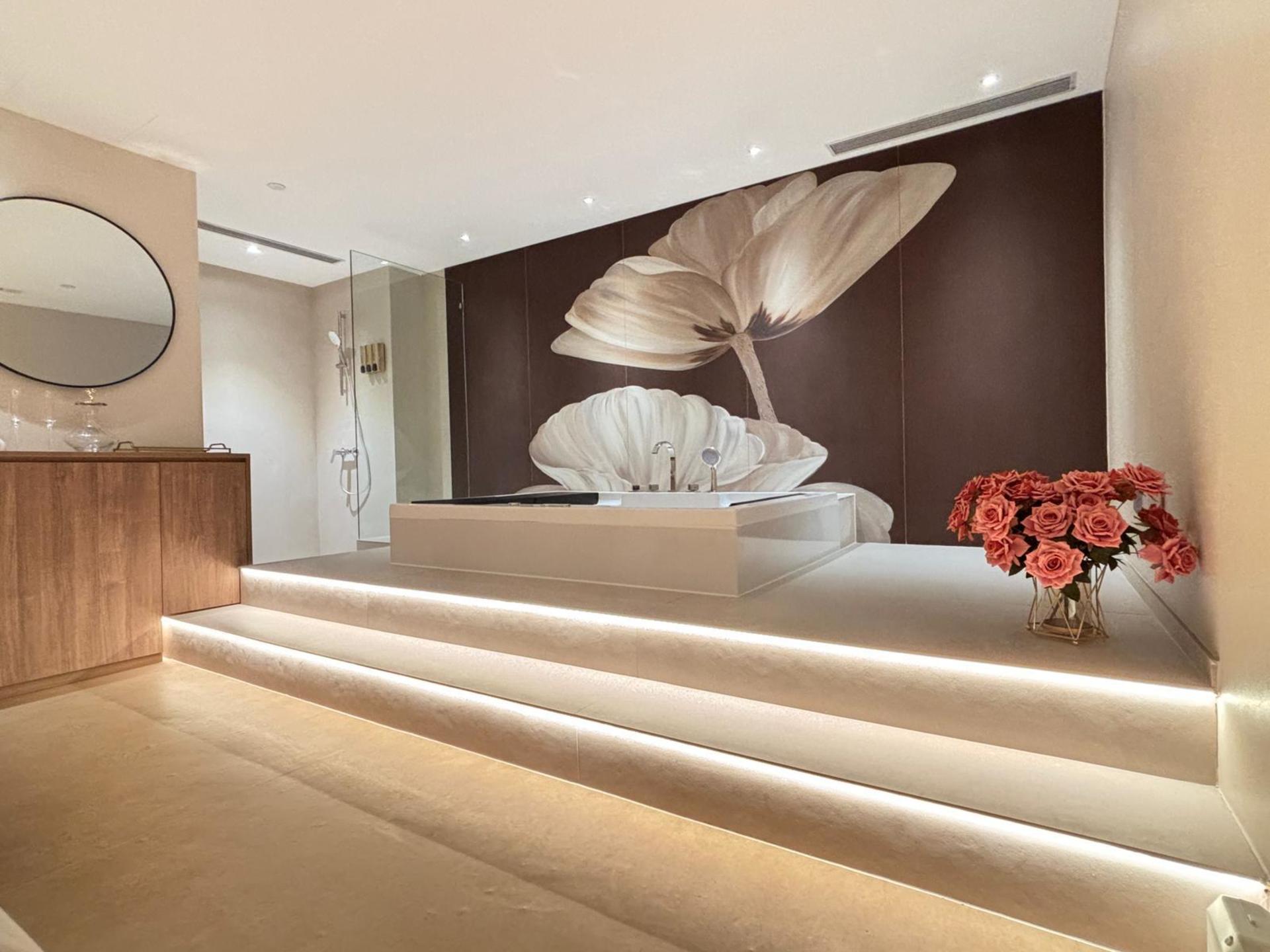 Queen's Beauty & Spa - Spa Experience | Causeway Bay | Tsim Sha Tsui - Thumbnail 5