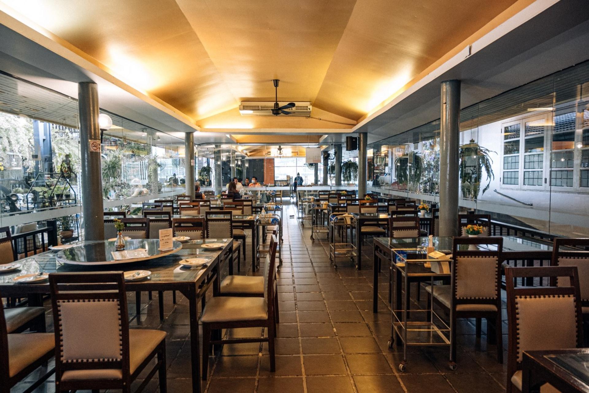 Ploen Restaurant in Ladprao Bangkok - Thumbnail 14