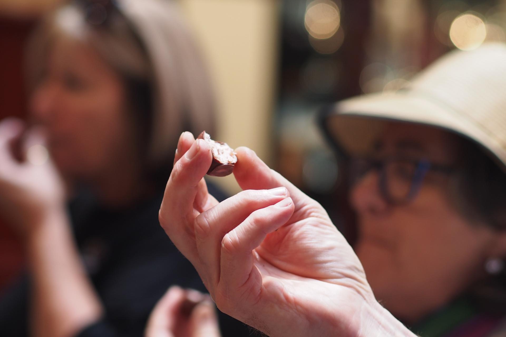 Melbourne CBD Chocolate & City Small Group Tour - Thumbnail 4