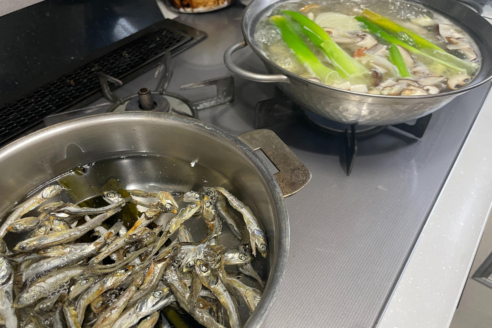 Osaka Home Cooking Class with Local Shop Tour - Thumbnail 15