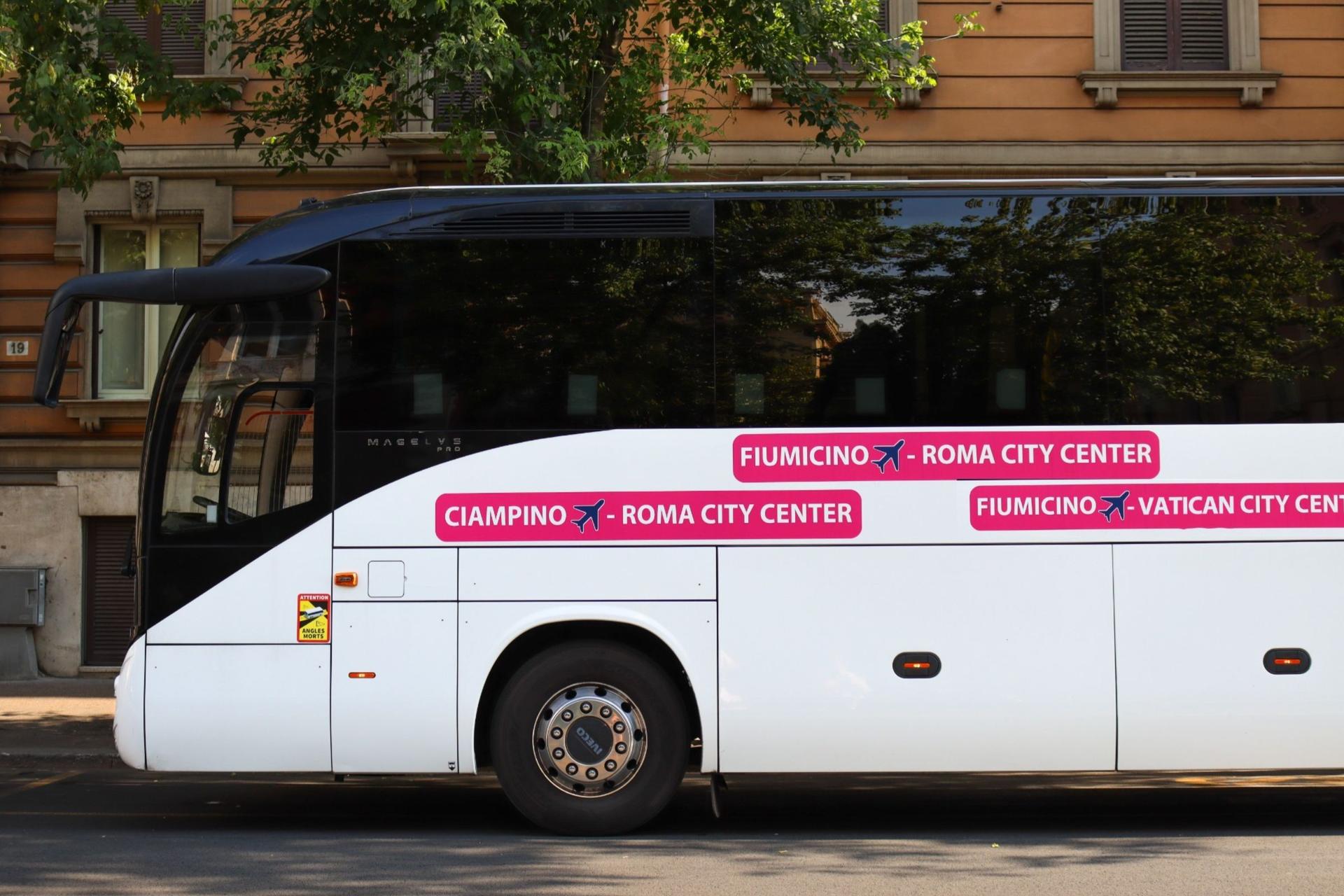 Fiumicino Airport - Vatican City shared bus transfer by Terravision - Thumbnail 2