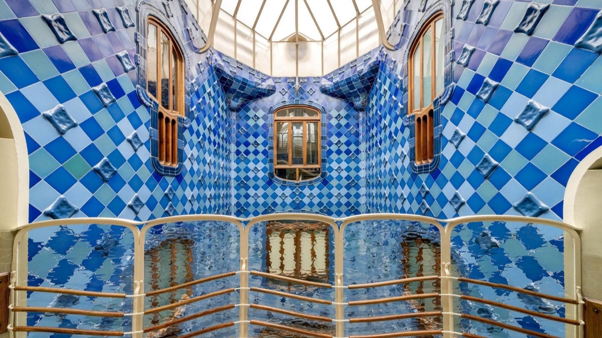 Casa Batllo Tour with Optional White Rabbit Museum Admission - Thumbnail 5
