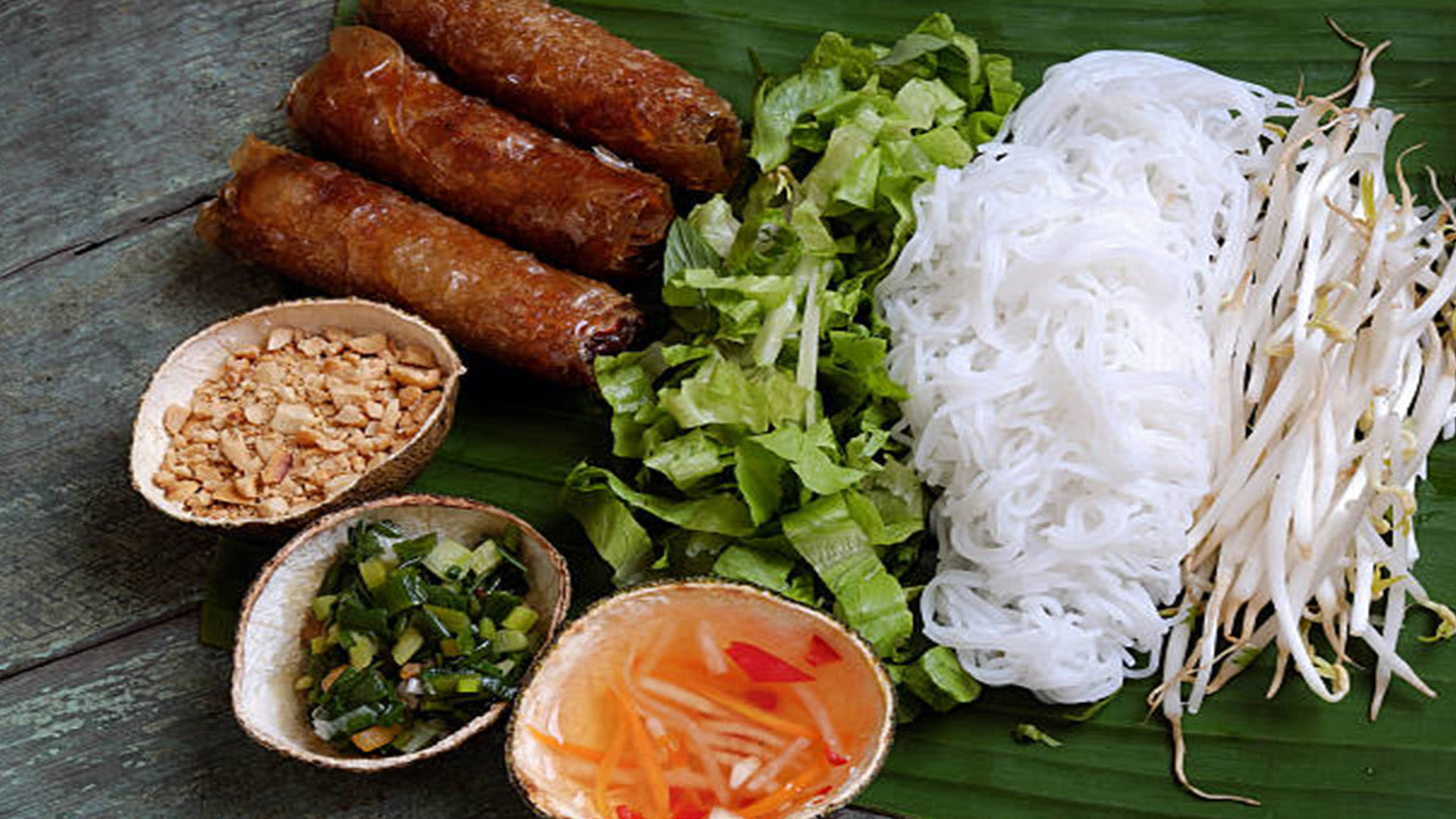 Hanoi City Highlights & Local Village Full-Day Tour - Thumbnail 7