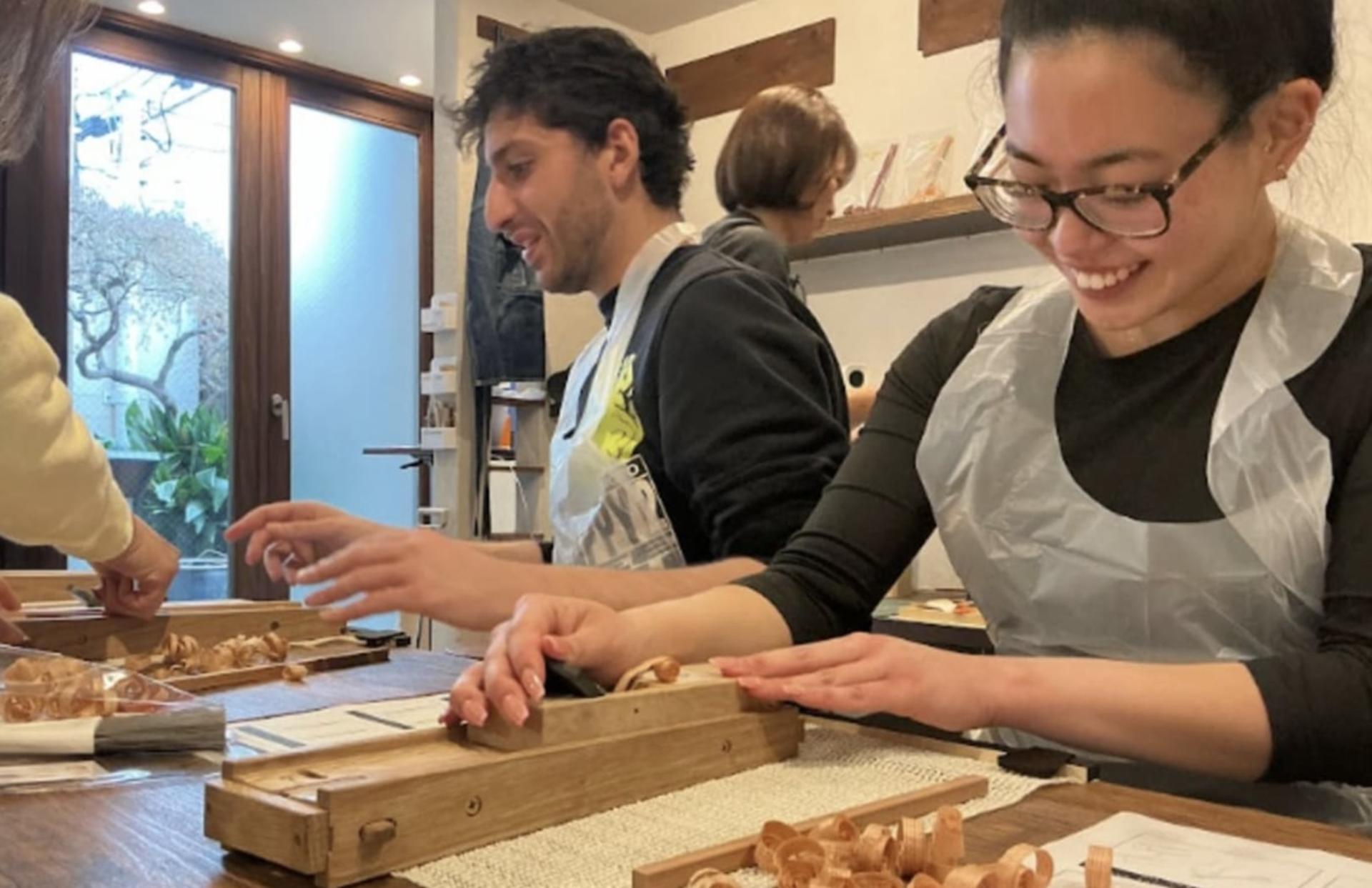 Ginza Natsuno Chopstick Craft Experience - Thumbnail 2