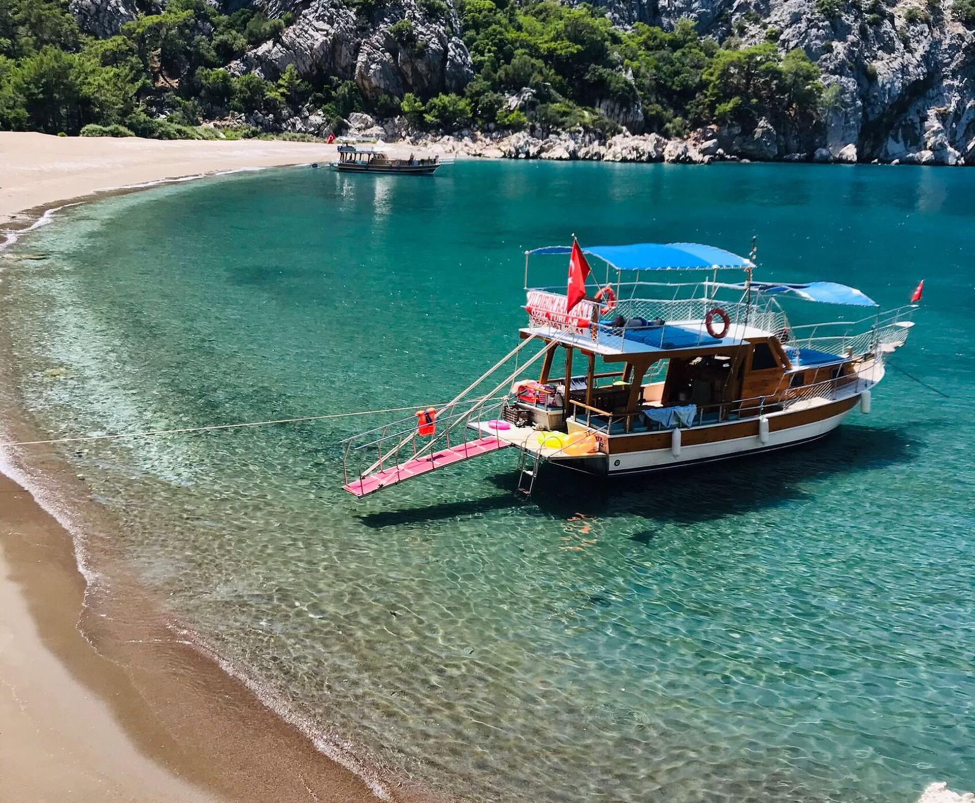 Antalya Porto Ceneviz Bay Full-Day Boat Trip - Thumbnail 3