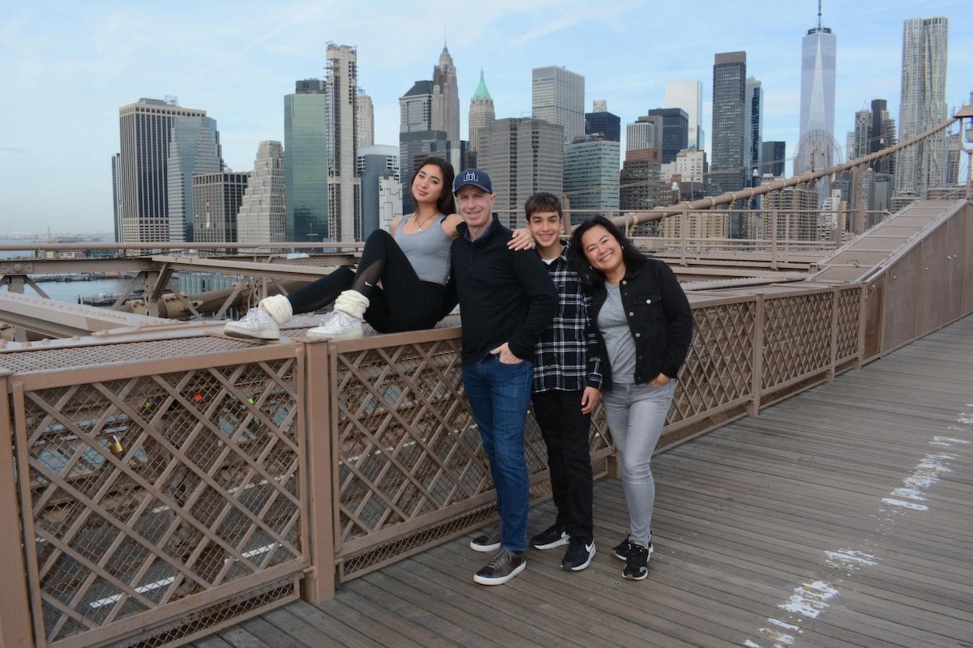 New York Private Walking Tour with Personal Photographer - Thumbnail 3