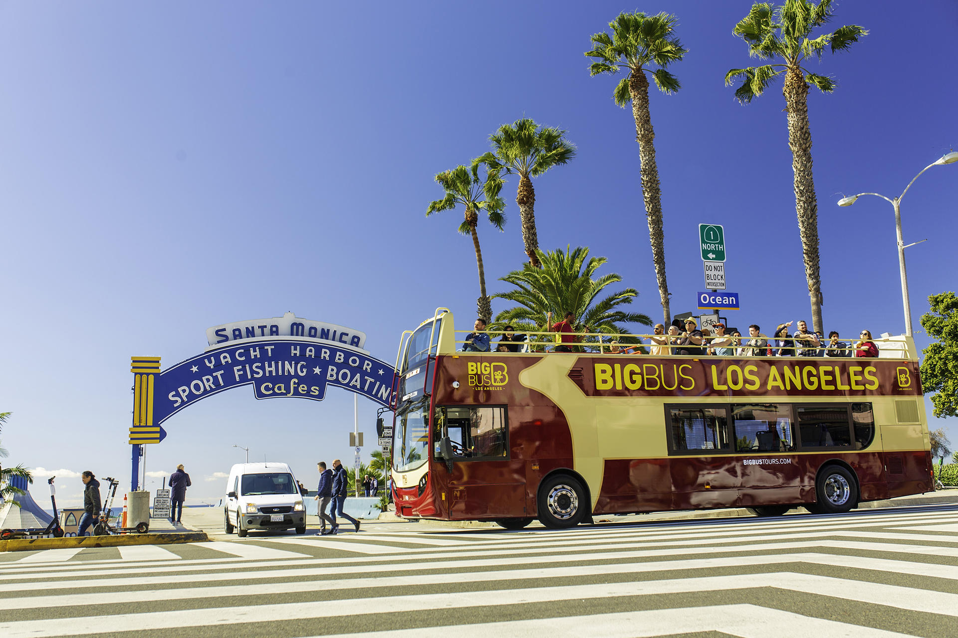 Los Angeles Big Bus Hop-On Hop-Off Tours (Open-Top) - Thumbnail 9