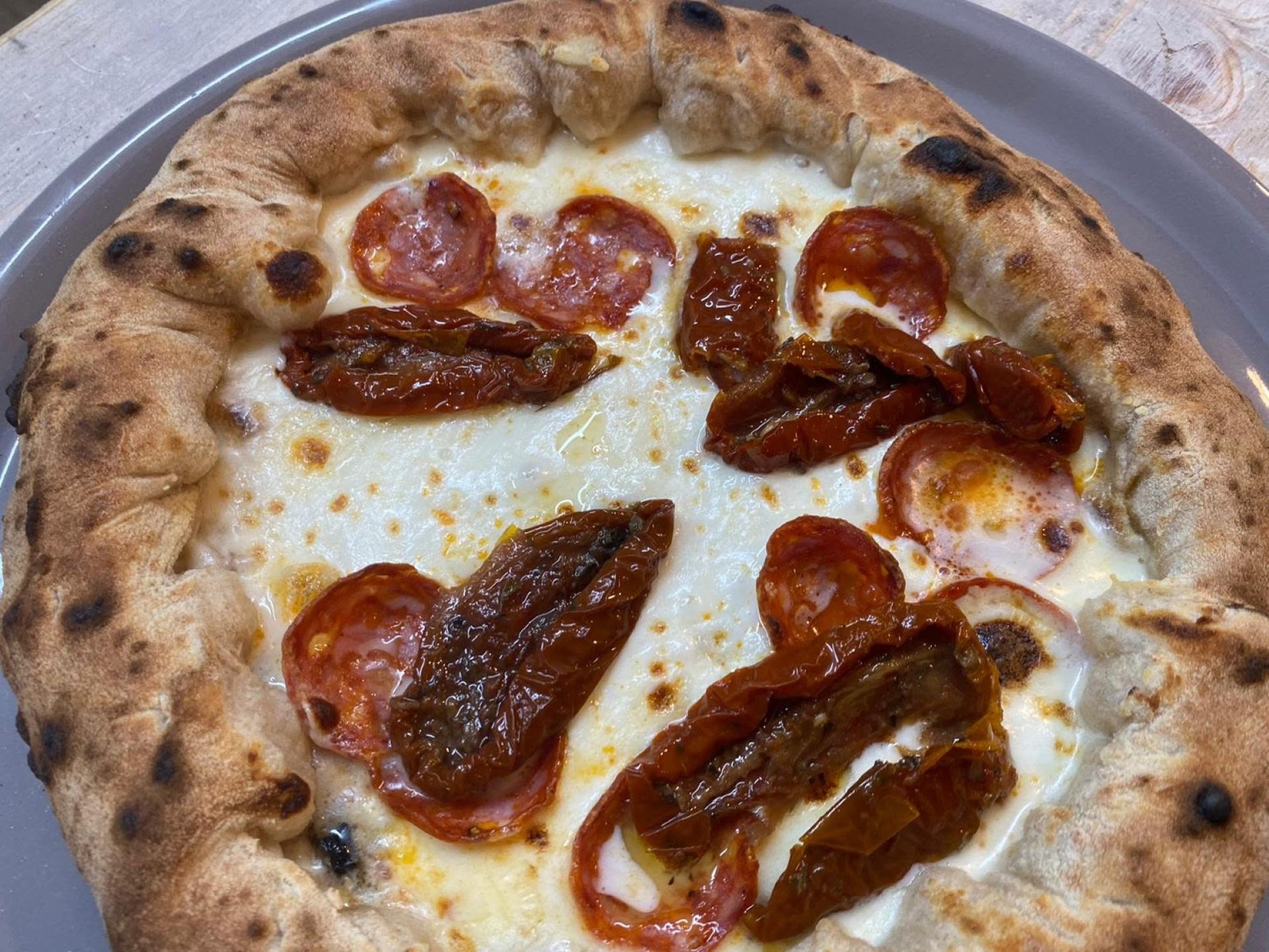 Gourmet Pizza Experience with Drinks and Dessert in Lecce - Thumbnail 66