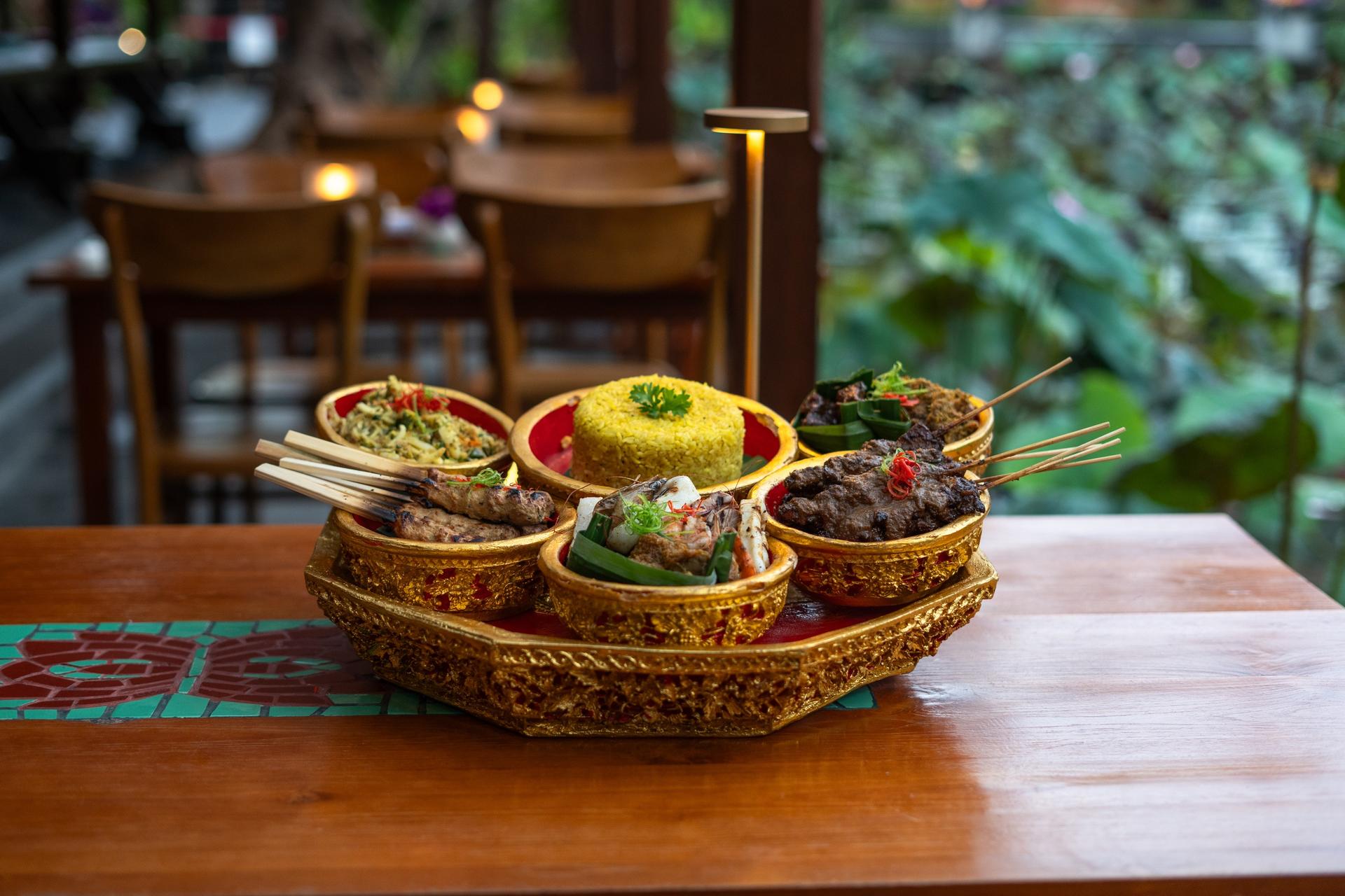 Dining Experience at The Cafe Lotus Ubud - Thumbnail 5