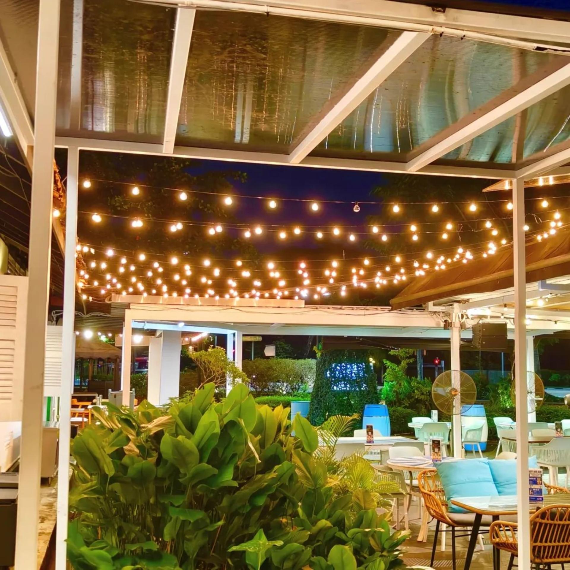 YOUNGS Restaurant & Bar in Seletar - Thumbnail 25