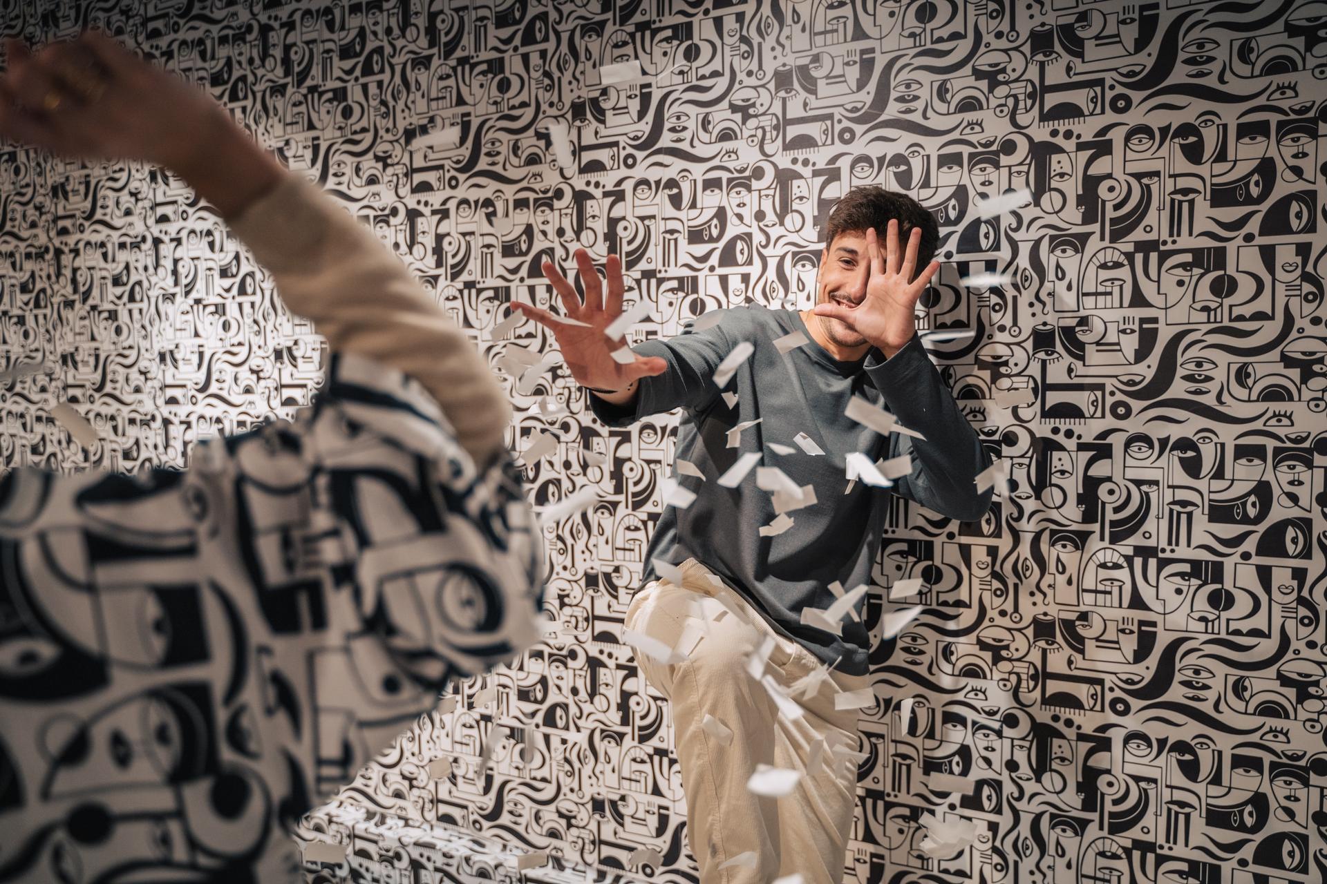 IKONO Art Gallery Admission in Madrid - Thumbnail 9