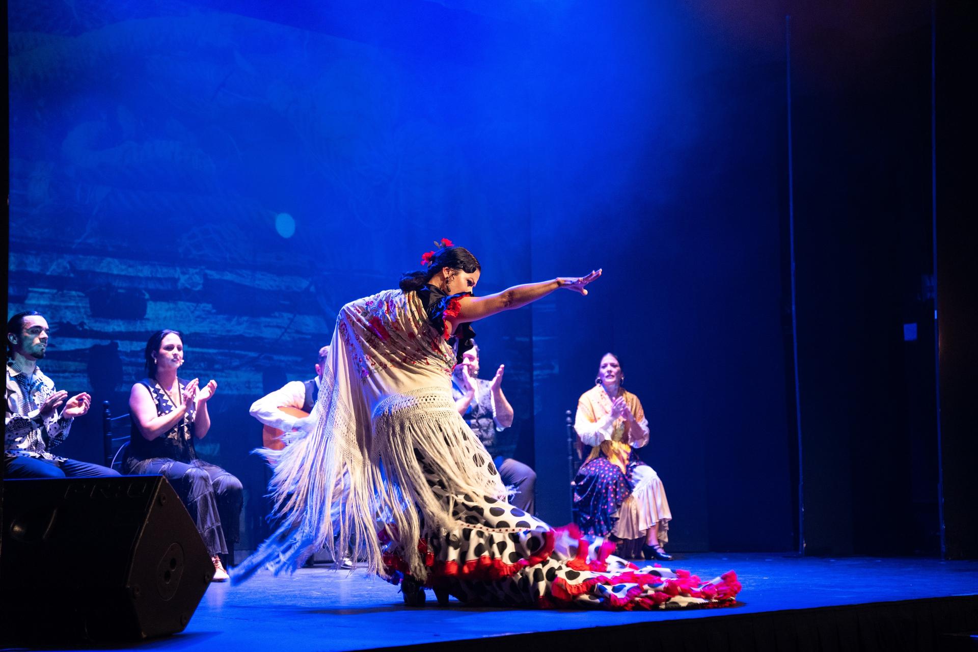 Emociones Flamenco Show in Madrid - Thumbnail 6