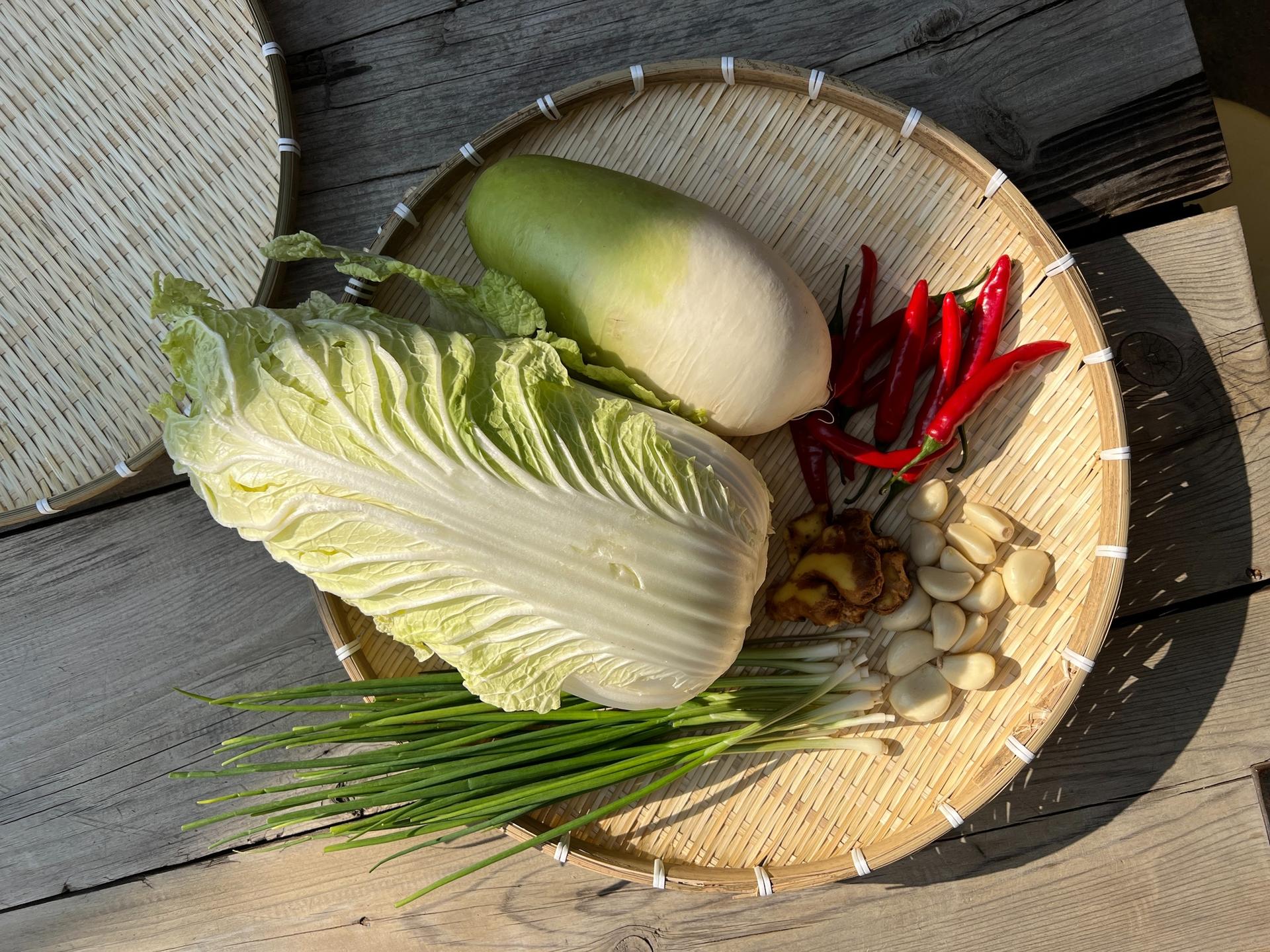 Kimchi Cooking Class in Traditional Hanok House & Donate Kimchi - Thumbnail 3