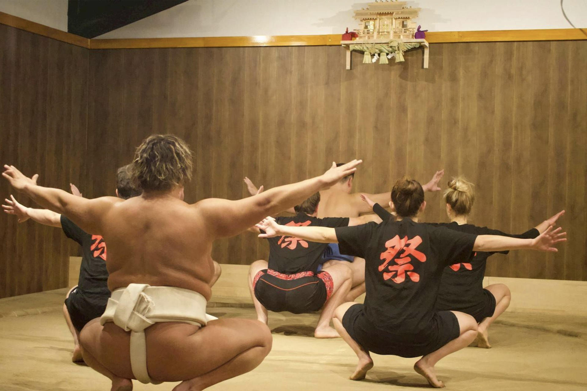 Tokyo Authentic Sumo Experience - Master the Art of Sumo - Image 1