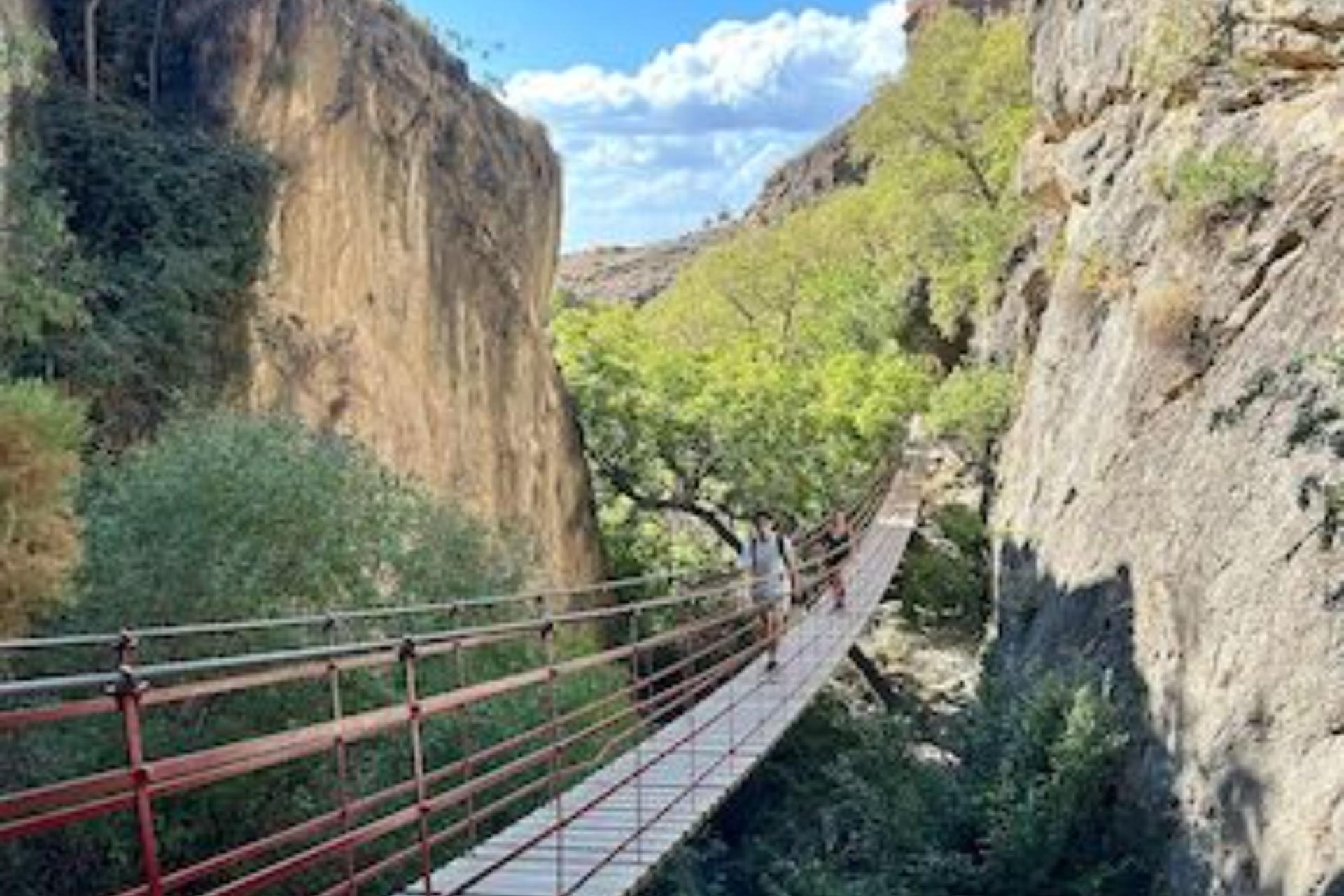 Los Cahorros hiking tour in Granada - Thumbnail 9