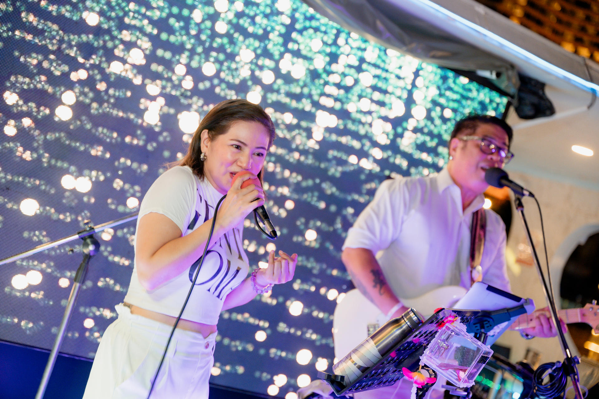 Unicorn Dinner Cruise in Bangkok - Thumbnail 9