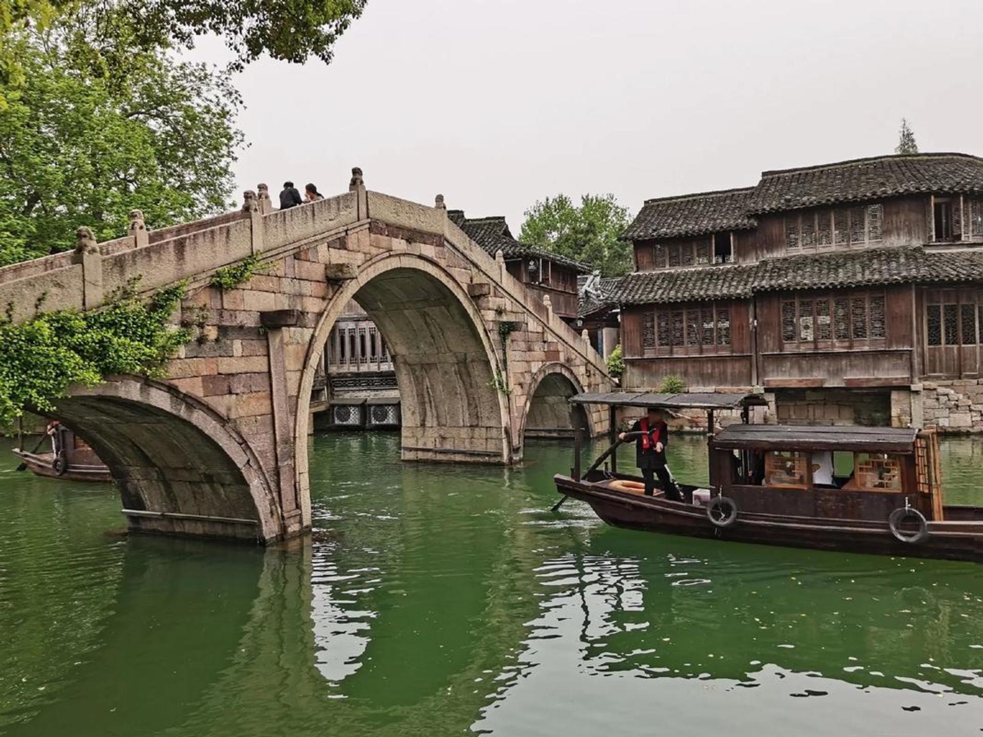 Shanghai Round Trip to Hangzhou + Suzhou + Disney 7-Day Classic Tour     - Thumbnail 31