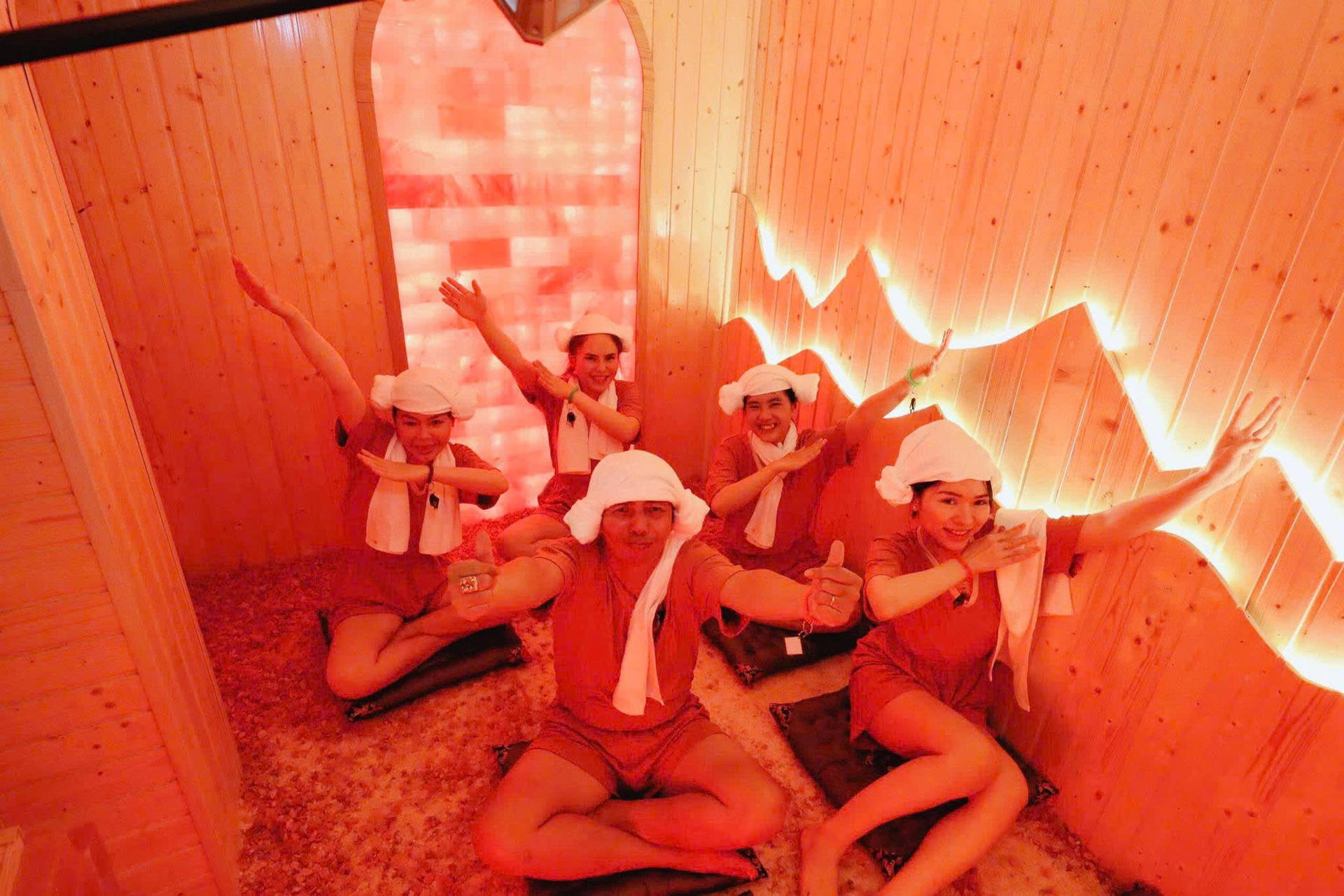 Hot Mineral Onsen, Jjimjilbang & Hair Wash at Onsen & Wellness Viet - Thumbnail 3