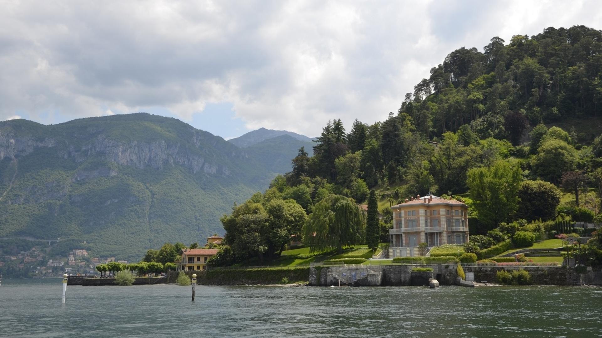 Lake Como and Bellagio Day Tour with Cruise from Milan - Thumbnail 4