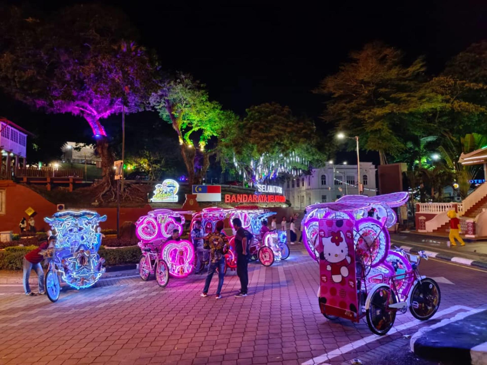 Malacca Night Tour with River Cruise and Trishaw Ride from Kuala Lumpur - Thumbnail 6
