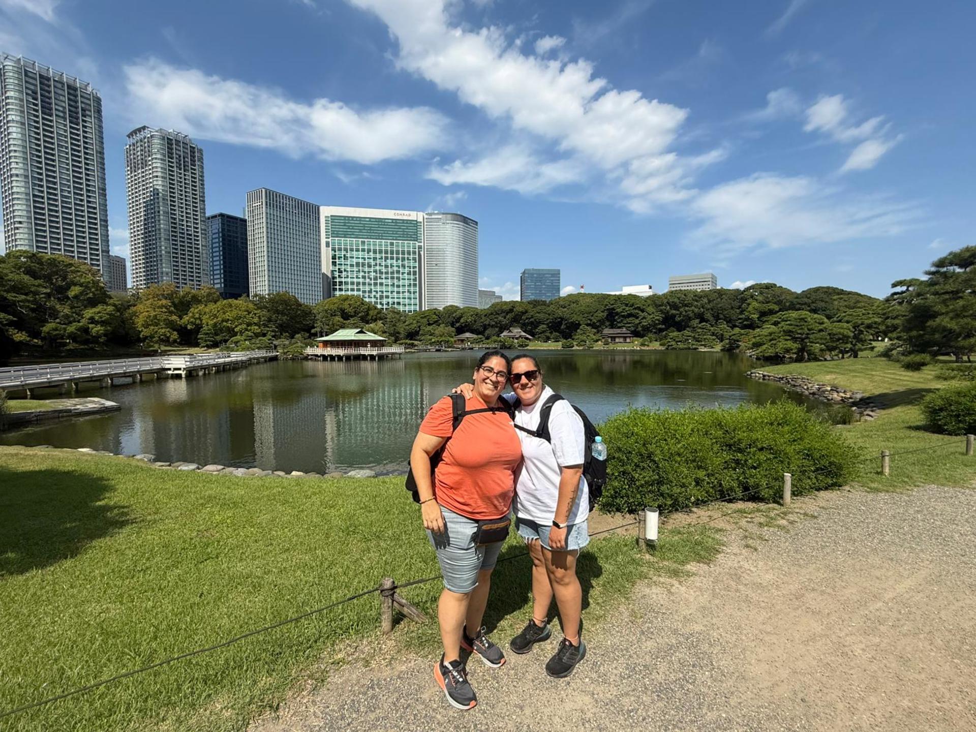 Tsukiji and Hamarikyu Gardens food tour - Thumbnail 2