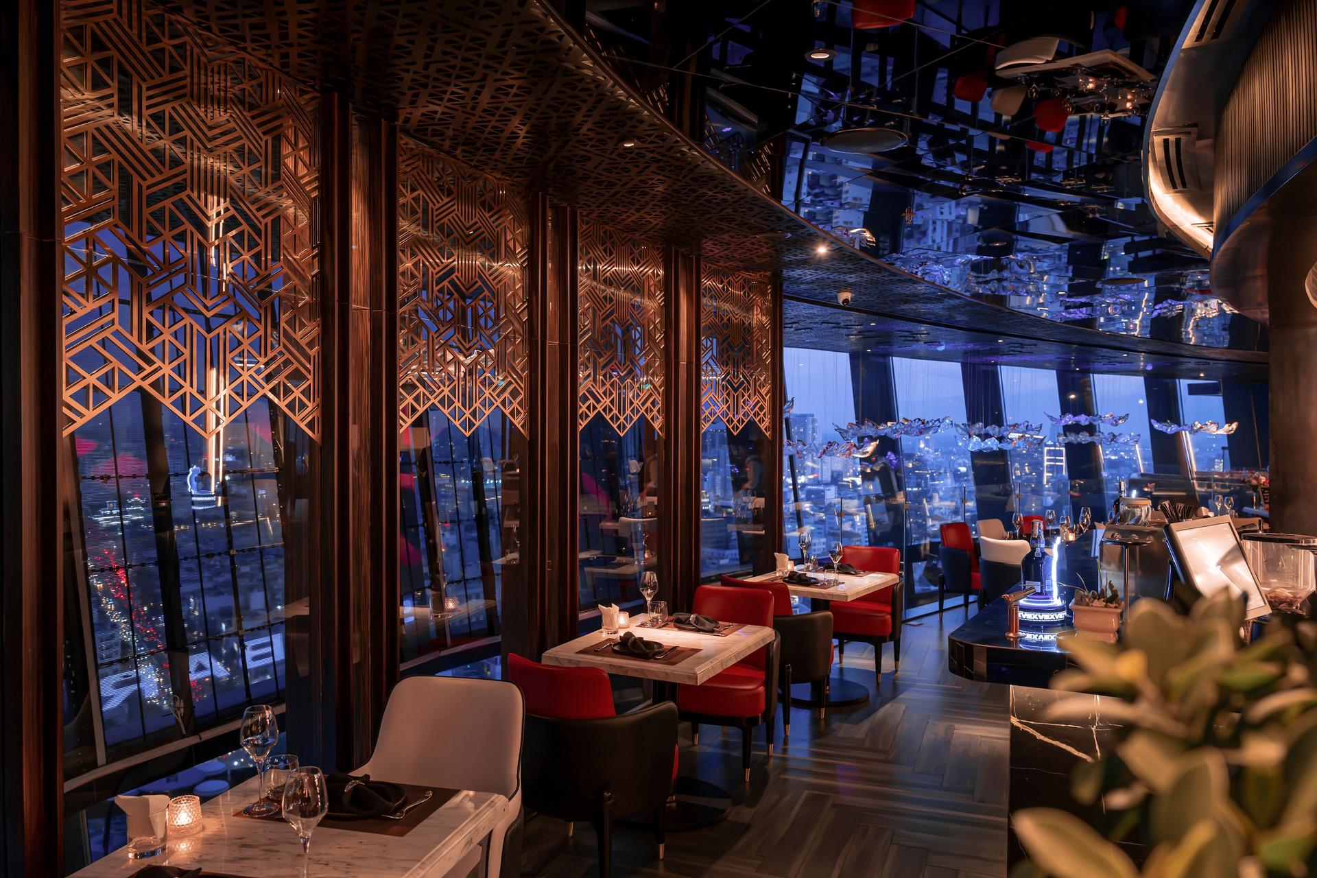 Chill Skybar: Rooftop Dining, Drinks & Dance - All-in-One in Saigon - Thumbnail 11